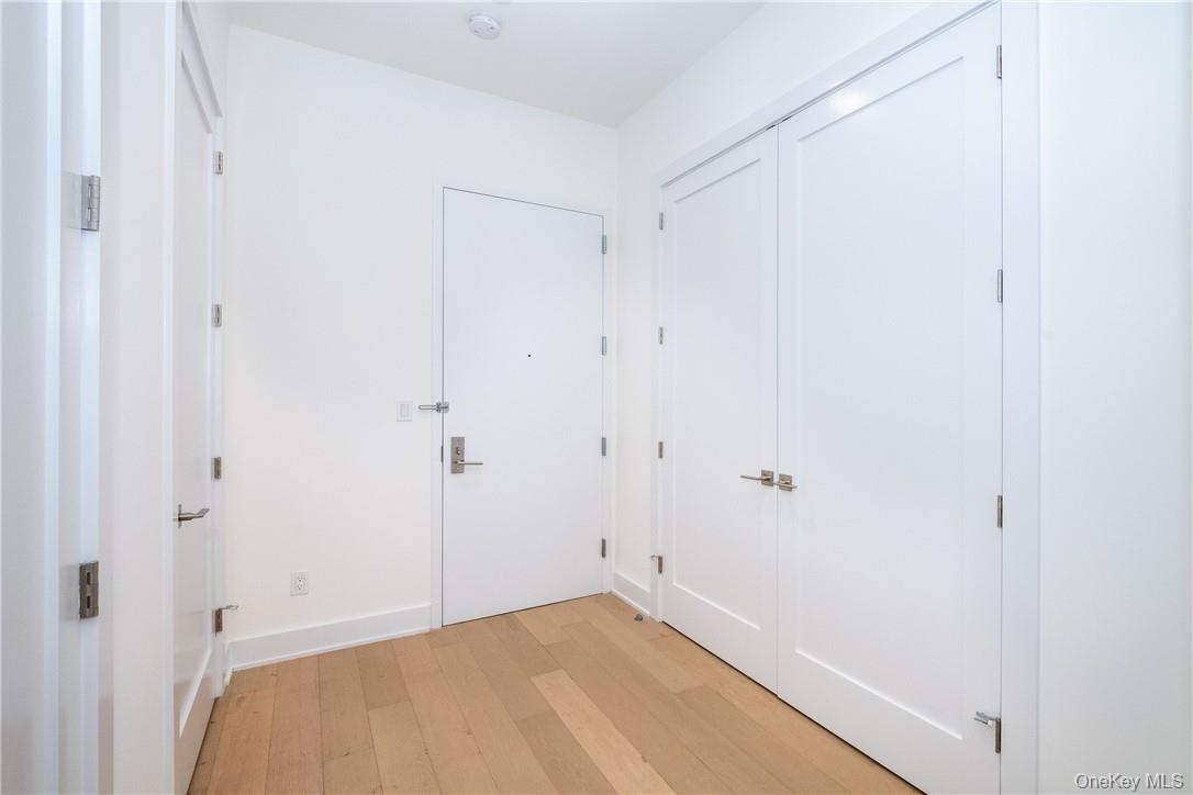 110 Chatsworth Avenue, Unit 304 photo 5