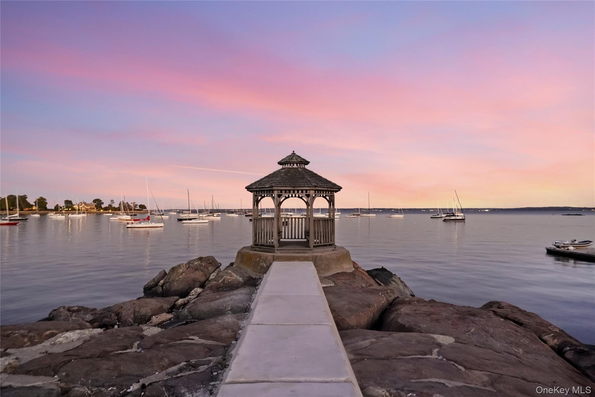 1 Bay Avenue – For Sale photo 22
