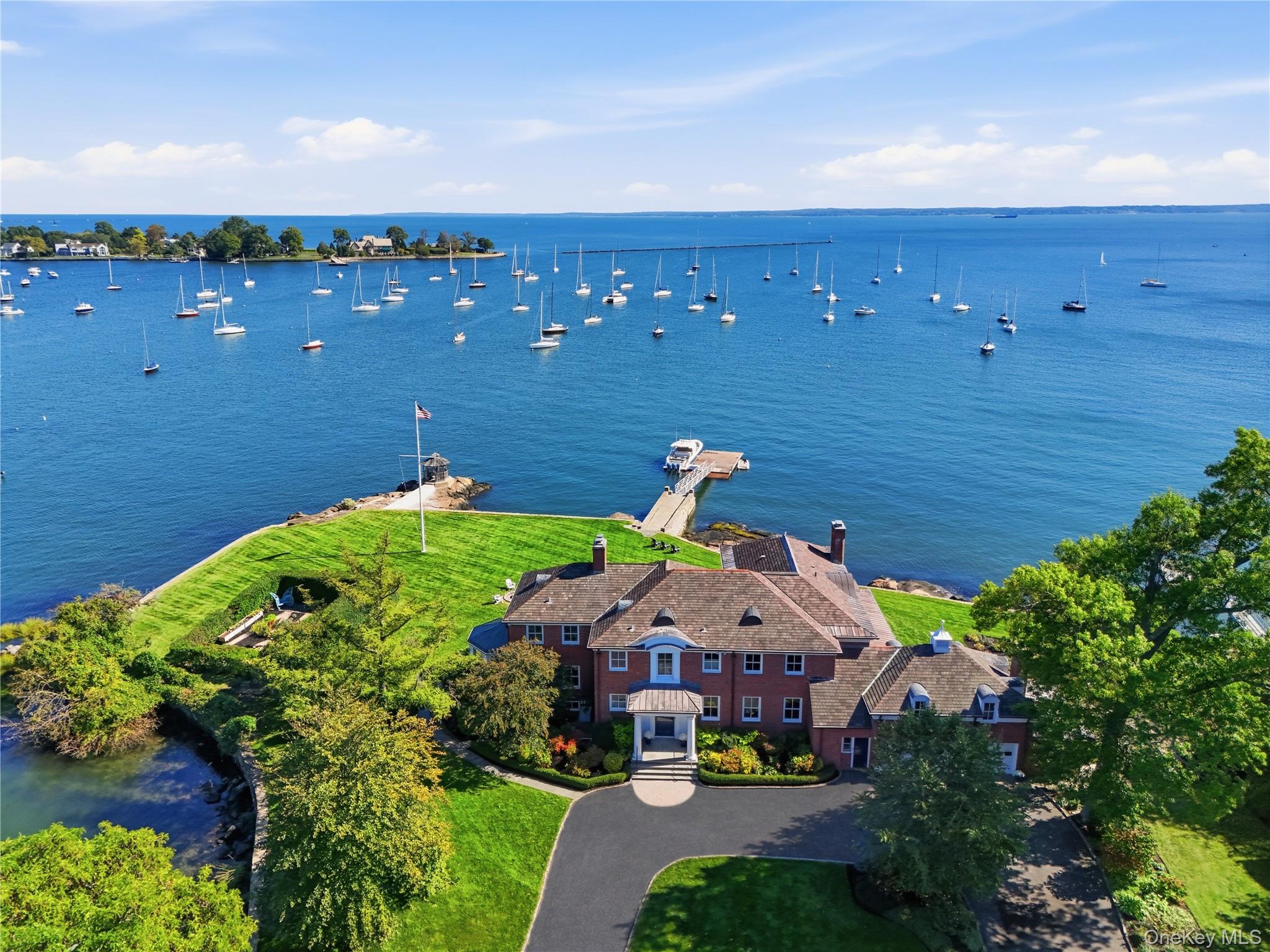 1 Bay Avenue – For Sale