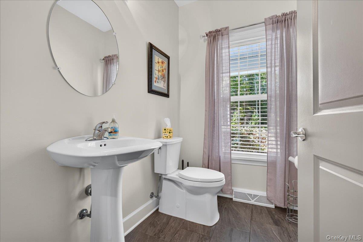 1410 Cosgrove Drive – For Sale photo 23