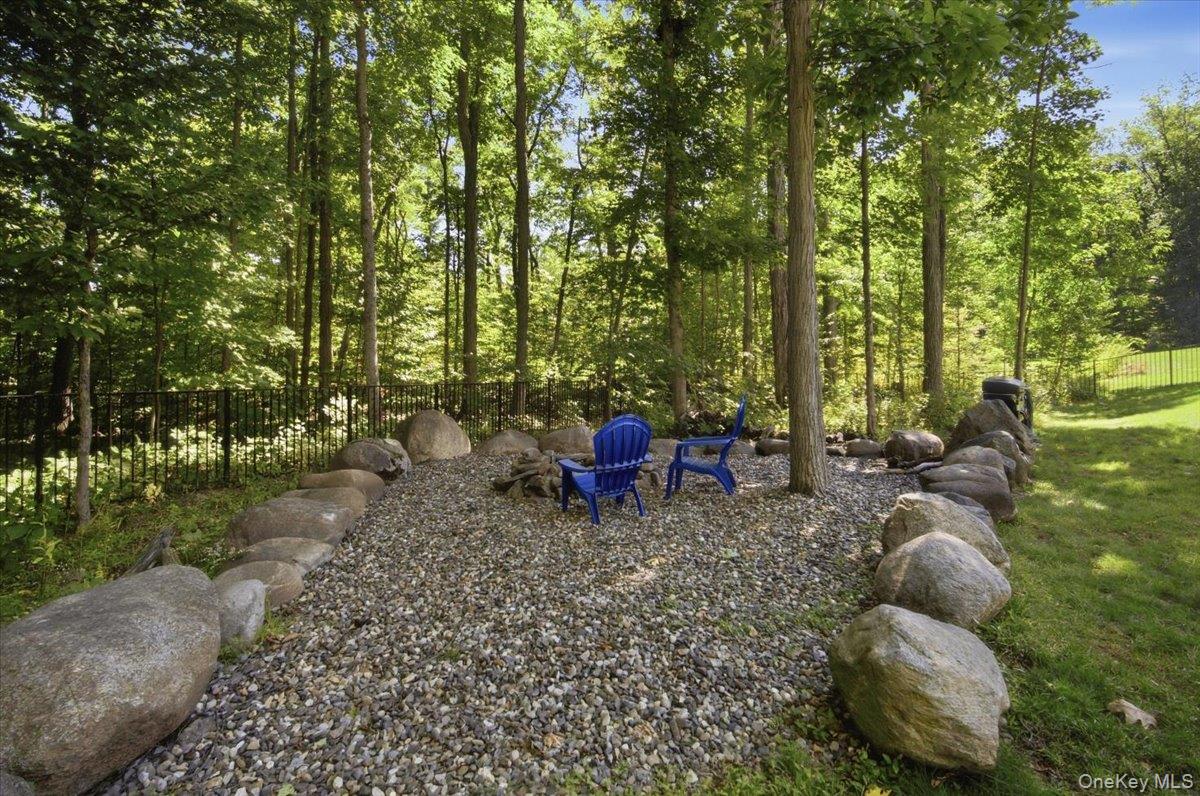 1410 Cosgrove Drive – For Sale photo 30