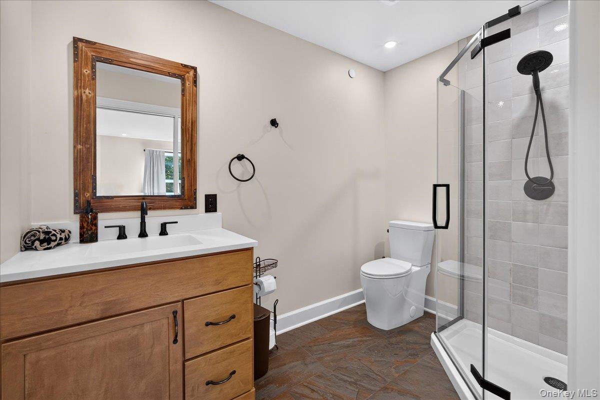 1410 Cosgrove Drive – For Sale photo 33