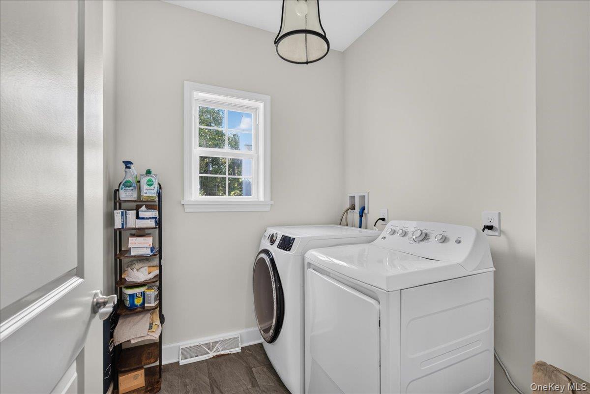 1410 Cosgrove Drive – For Sale photo 24
