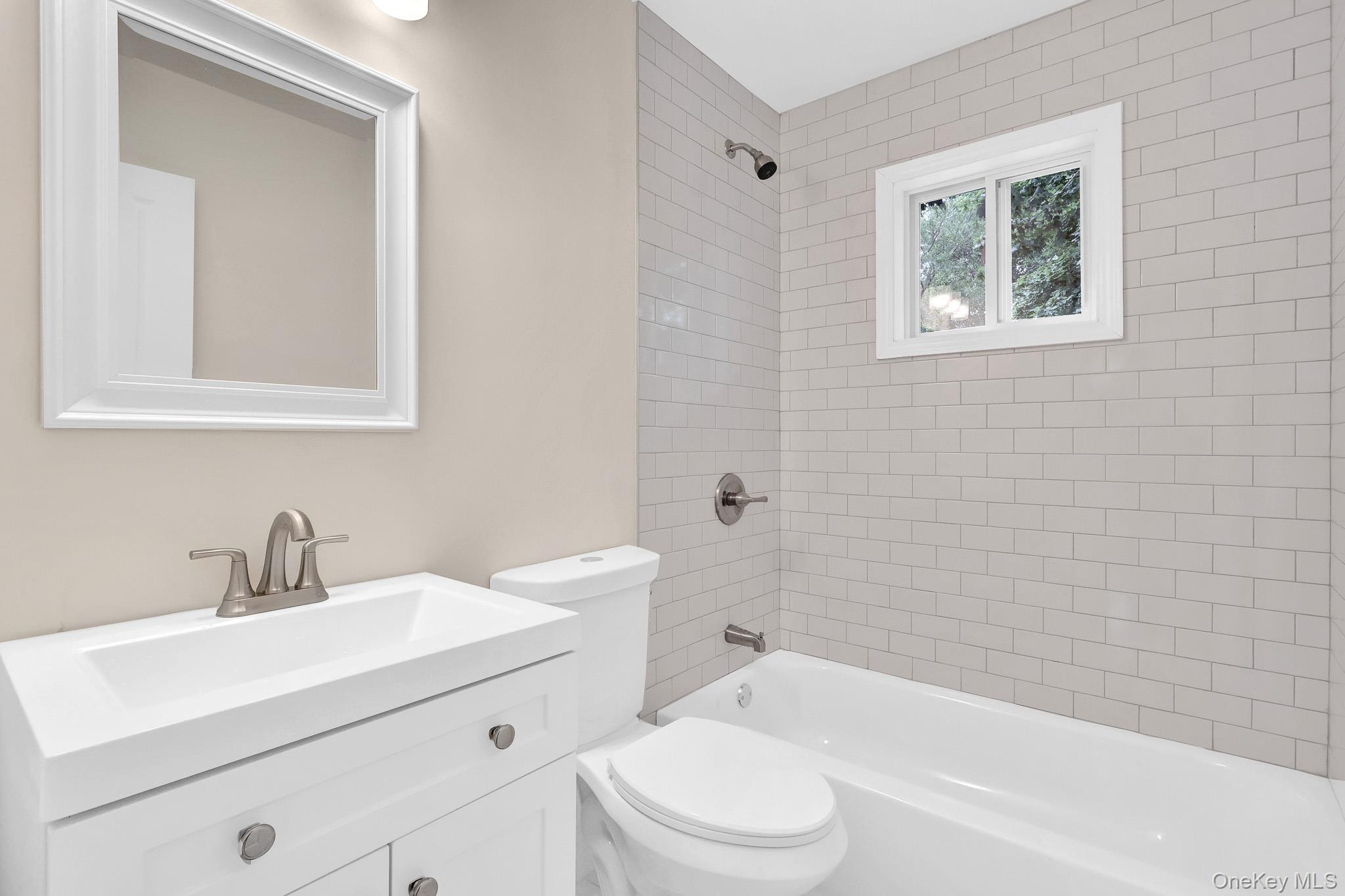 1119 Nugent Avenue – For Sale photo 11