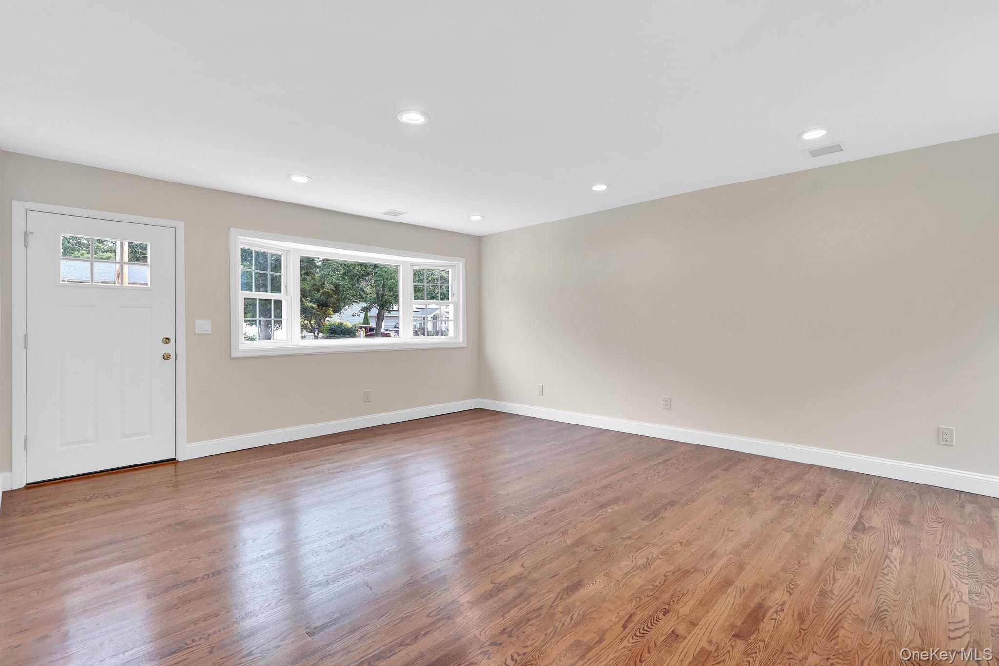1119 Nugent Avenue – For Sale photo 10