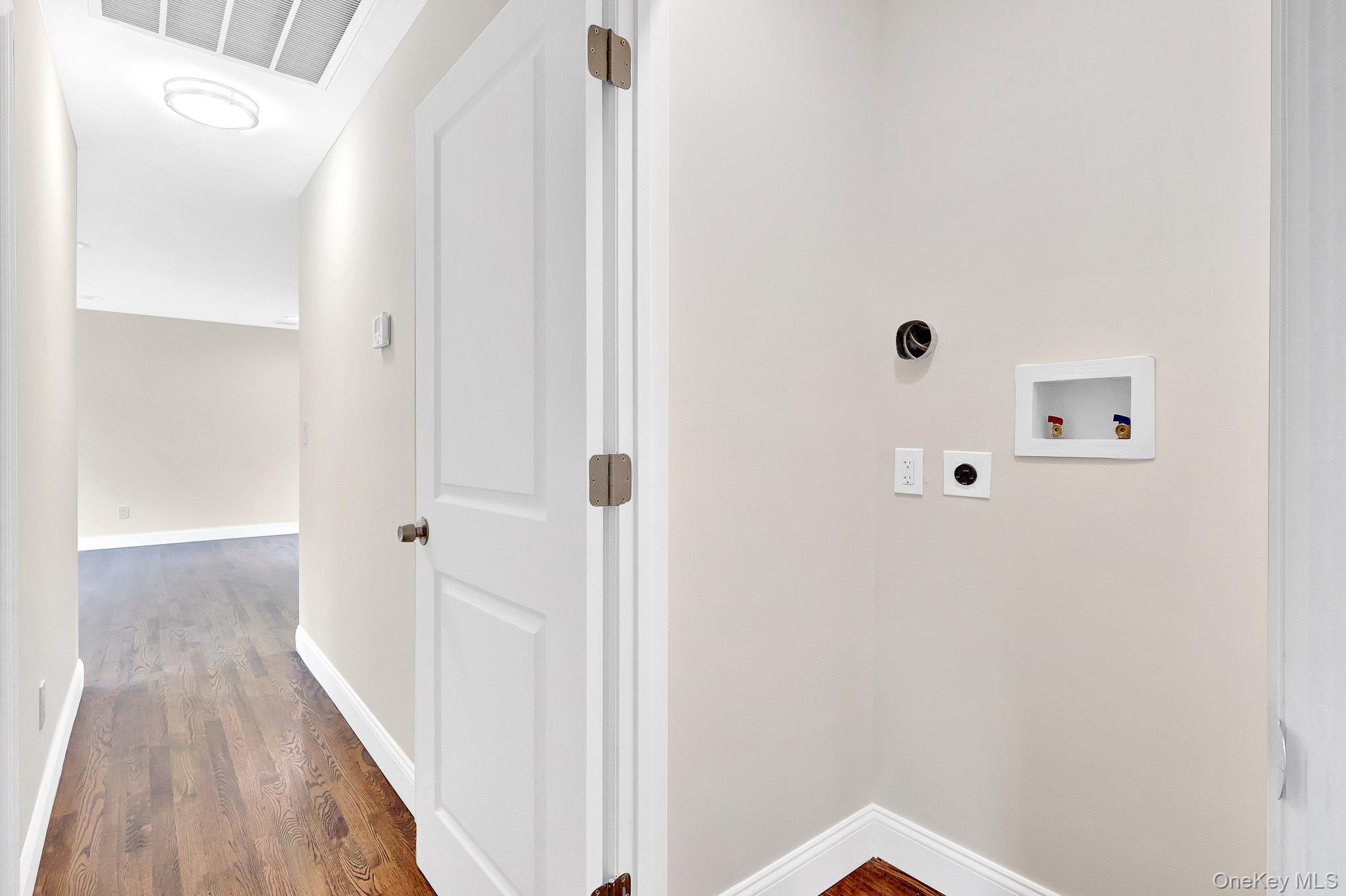 1119 Nugent Avenue – For Sale photo 16
