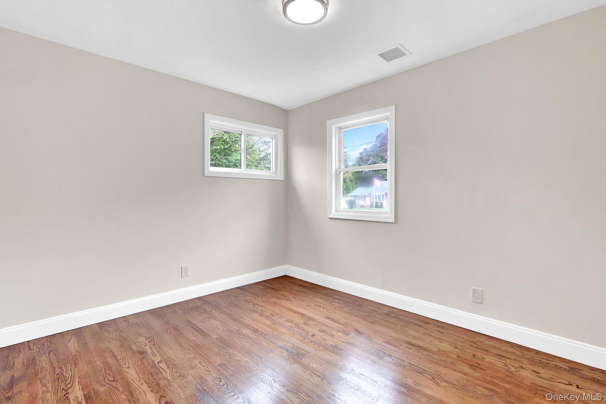 1119 Nugent Avenue – For Sale photo 14