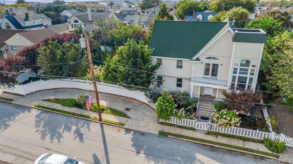 139 Coronado Street – For Sale photo 32
