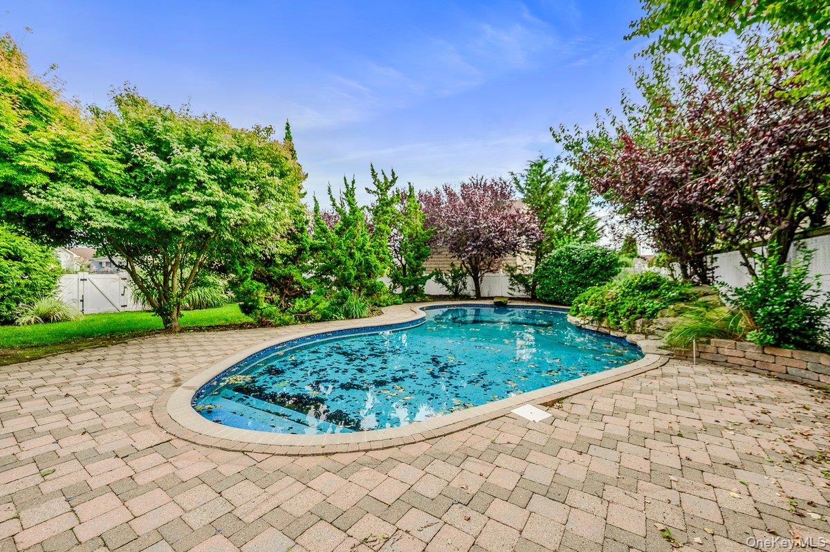 139 Coronado Street – For Sale photo 35