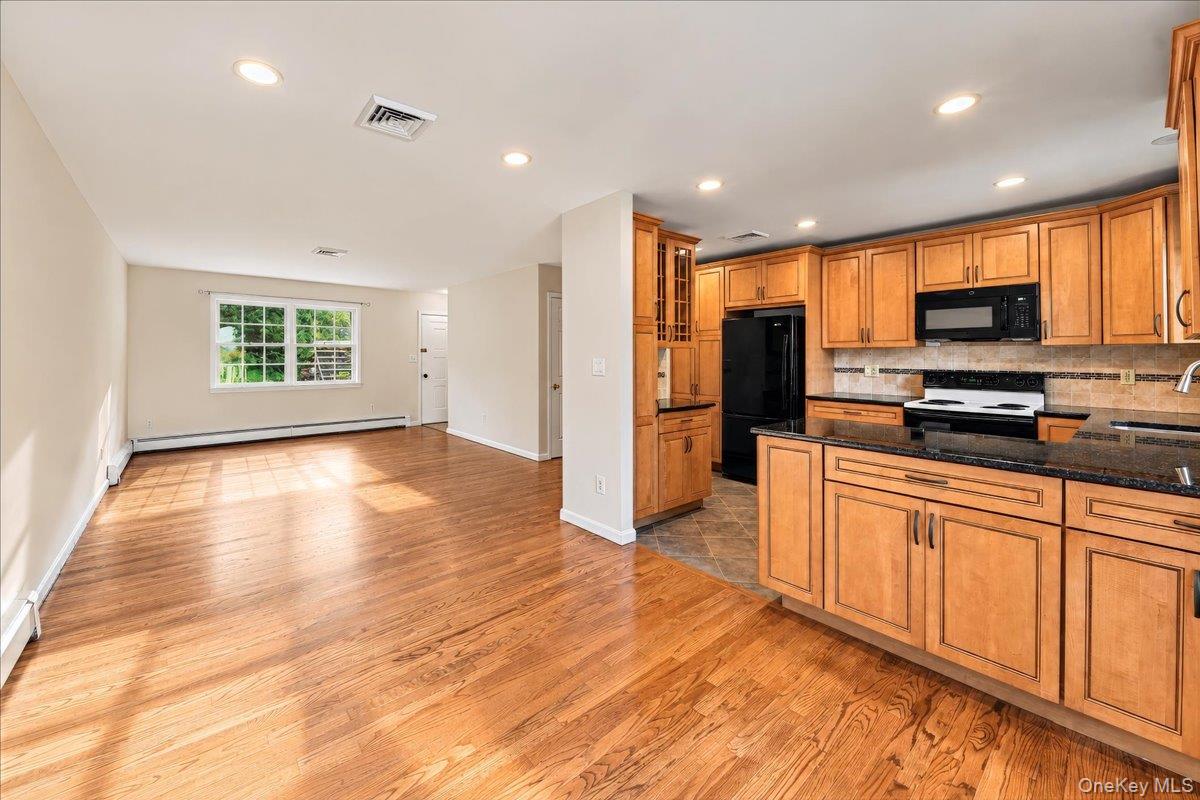 7 Meadowbrook Drive – For Sale photo 22