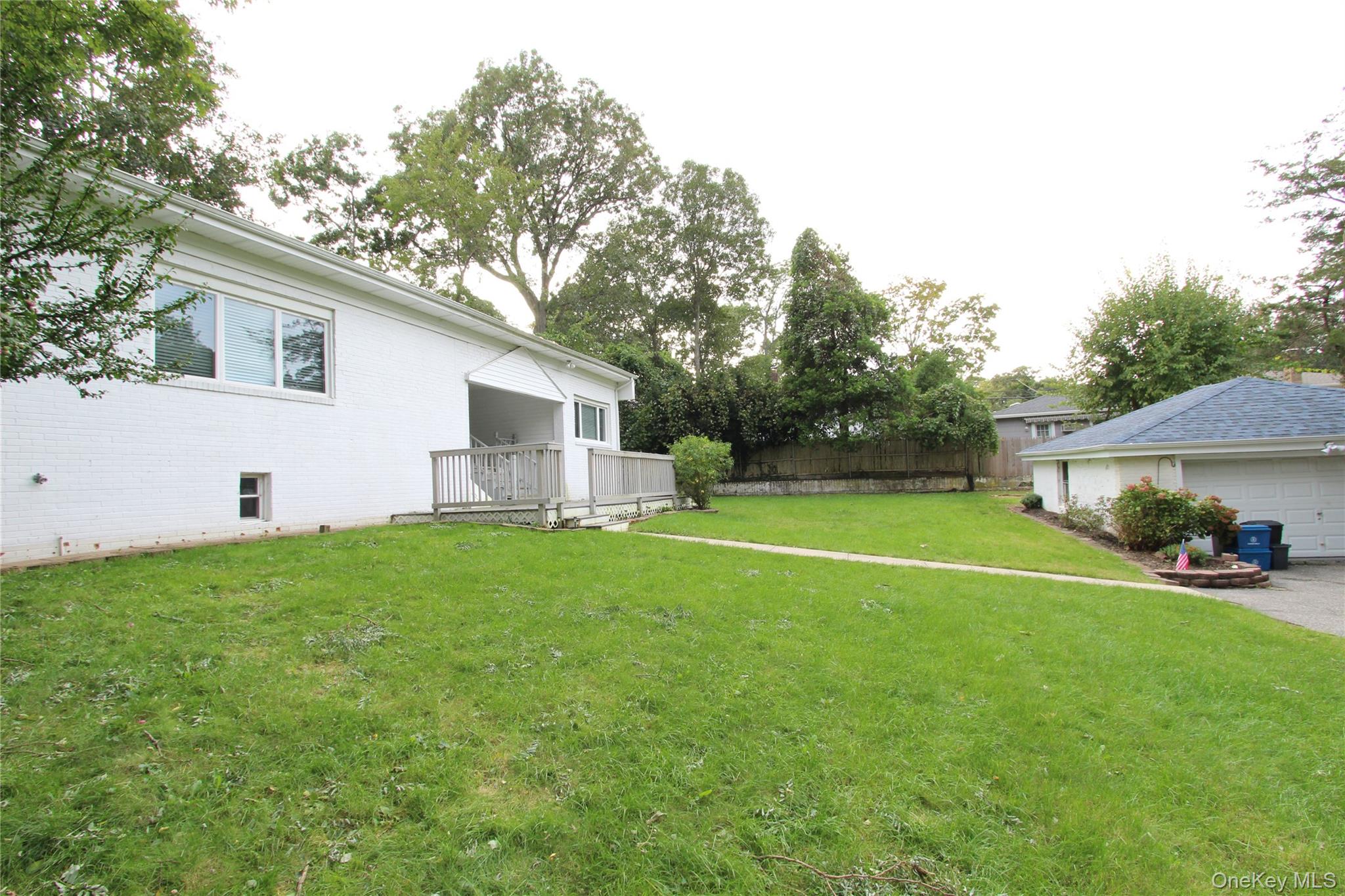 40 Flowerfield Road – For Sale photo 16
