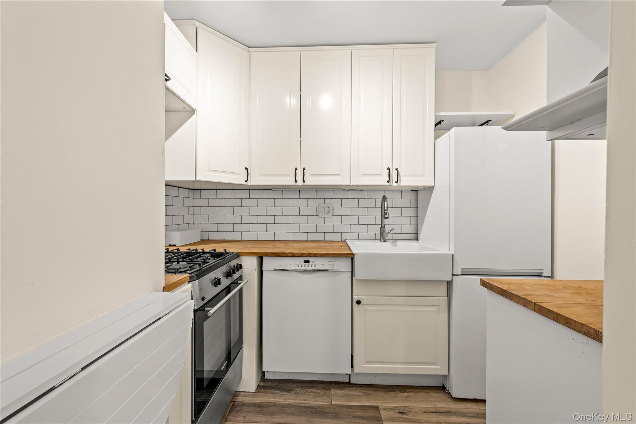 175-20 Wexford Terrace, Unit 11A photo 9