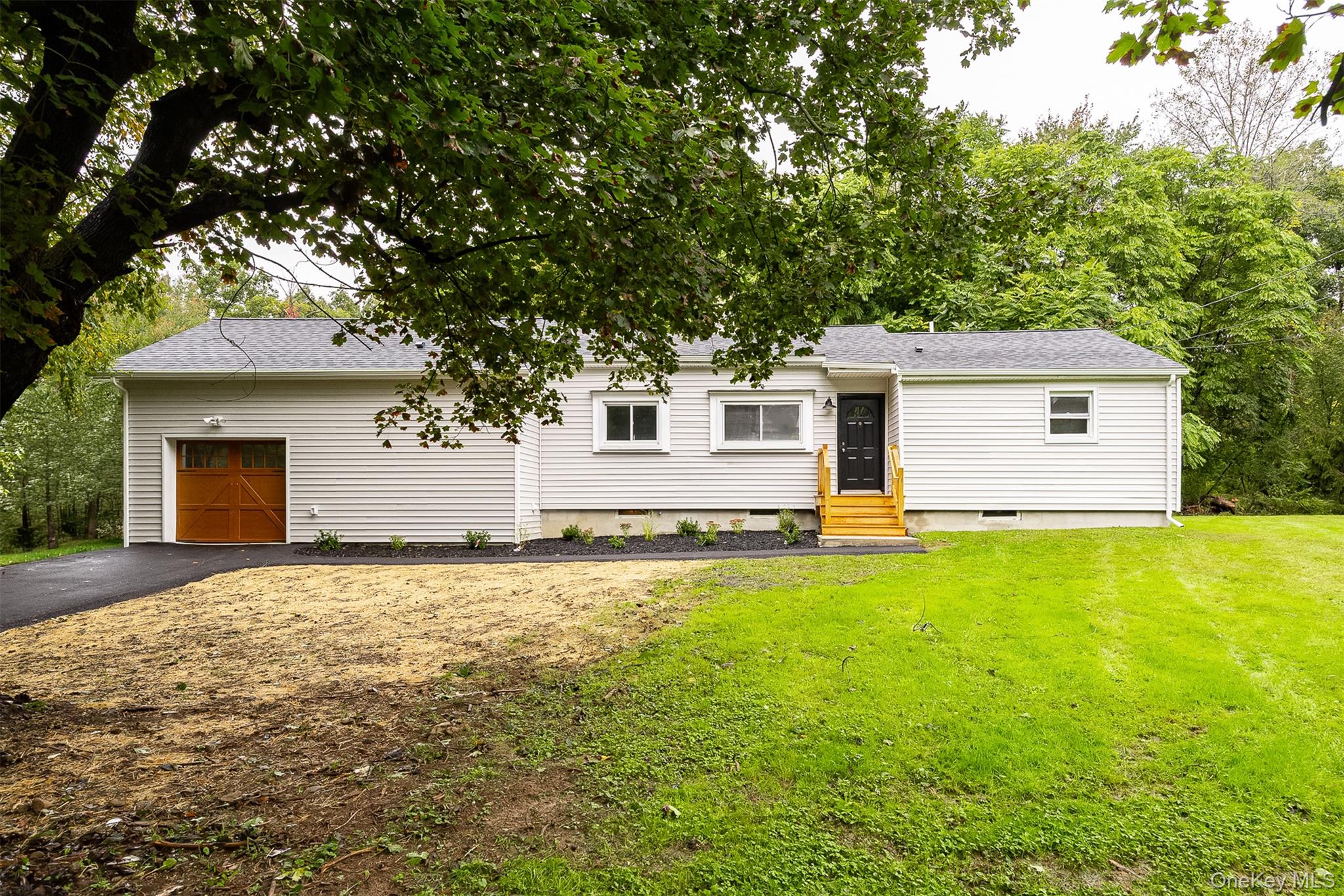 15 Balsam Road – For Sale photo 2
