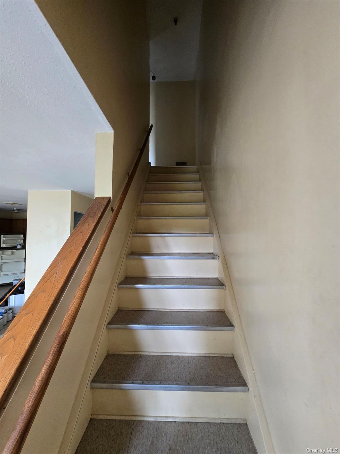 901 Prospect Avenue, Unit C photo 8