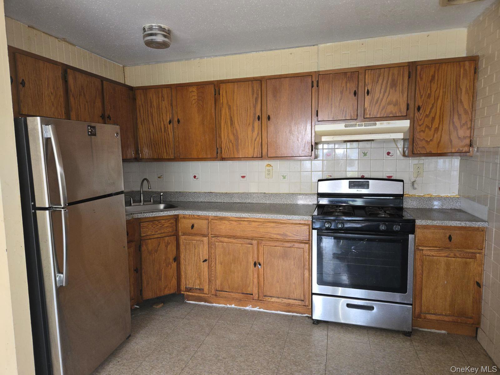901 Prospect Avenue, Unit C photo 9