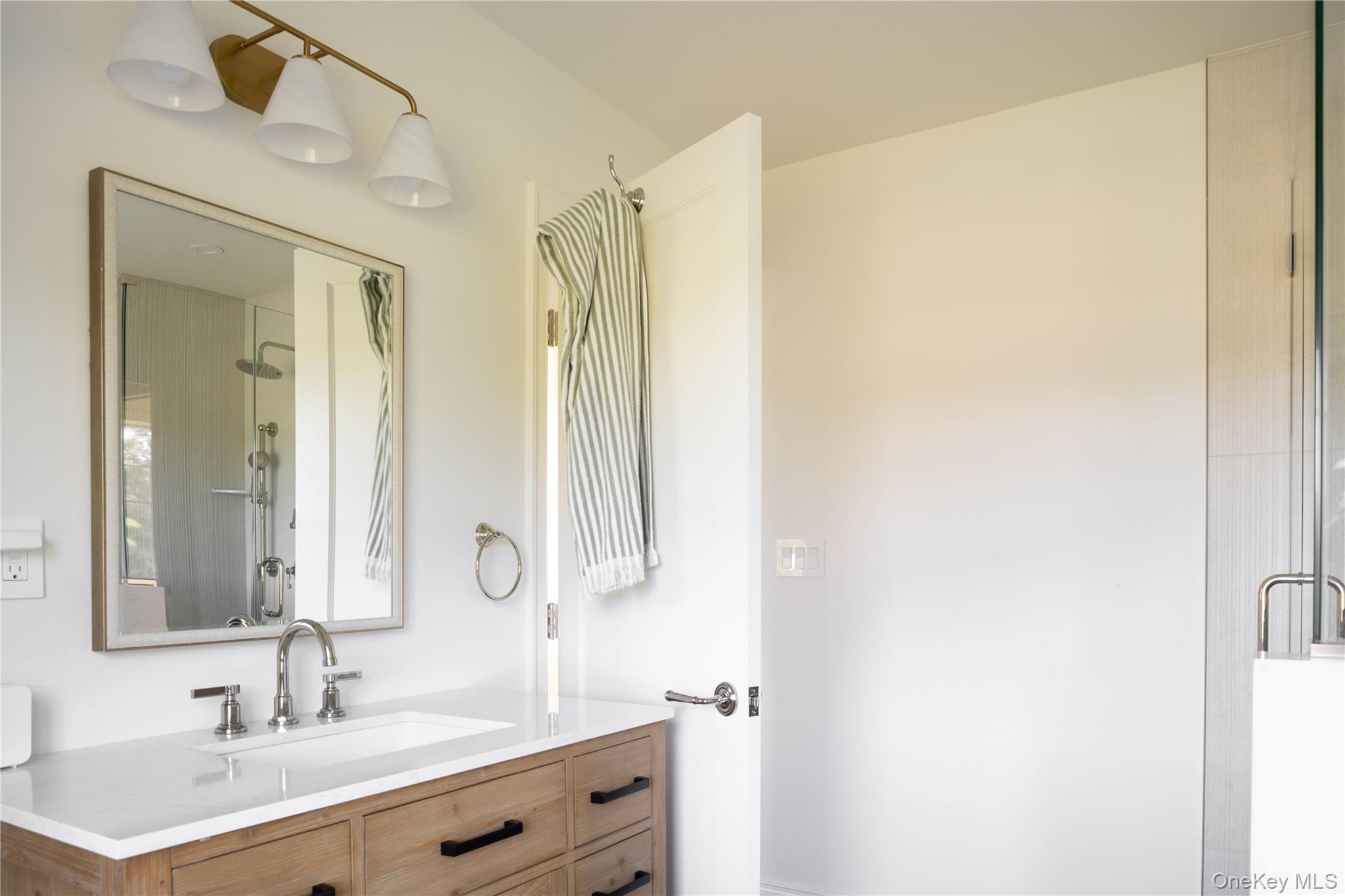 860 Hillcrest Drive – For Sale photo 10