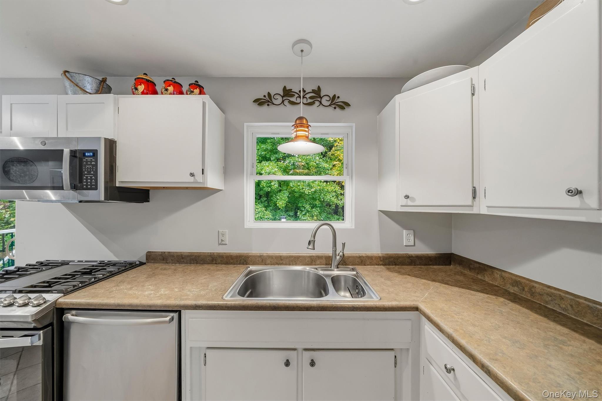 1040 St Hwy 211 W – For Sale photo 14