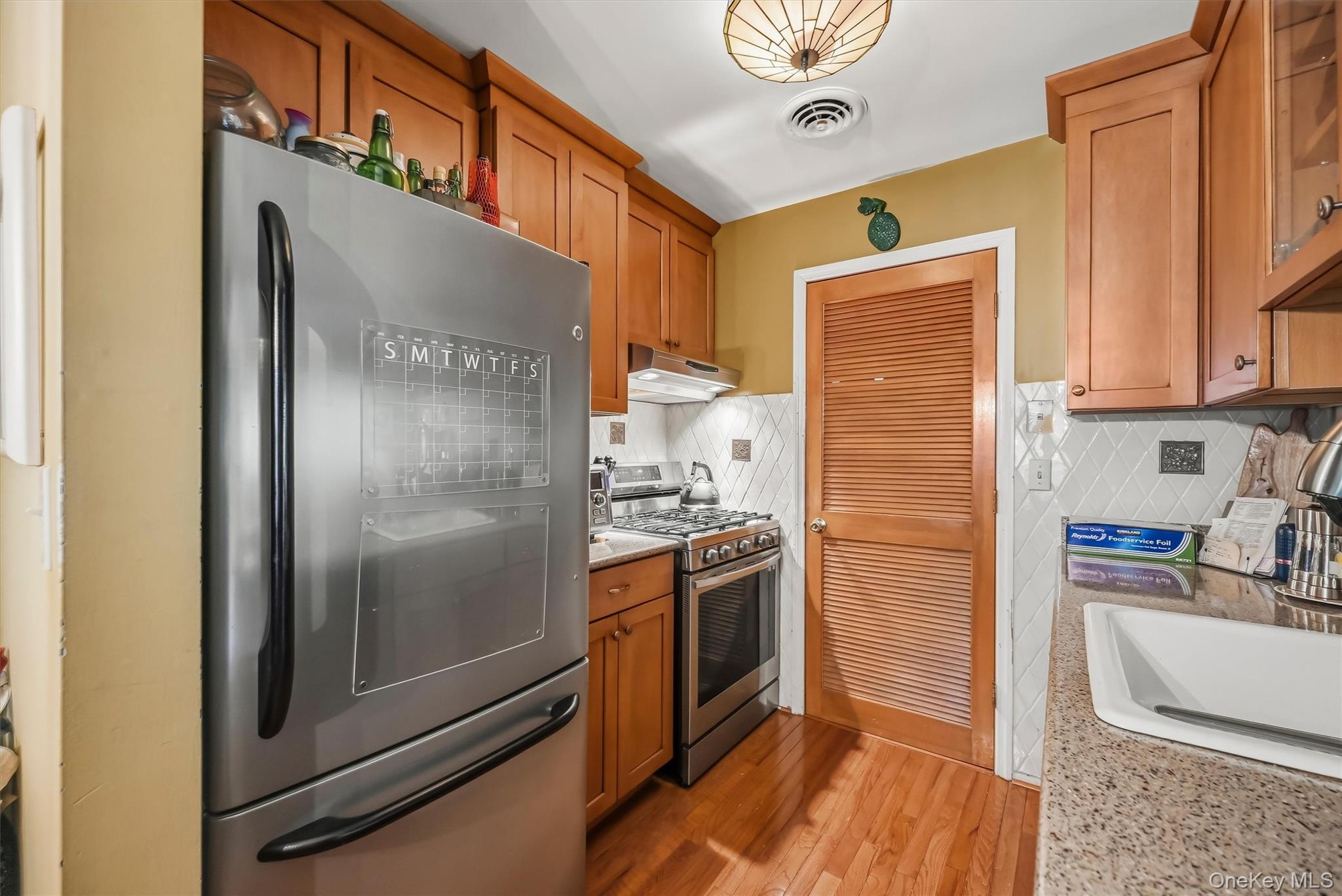 1108 Evergreen Court, Unit 65 photo 9