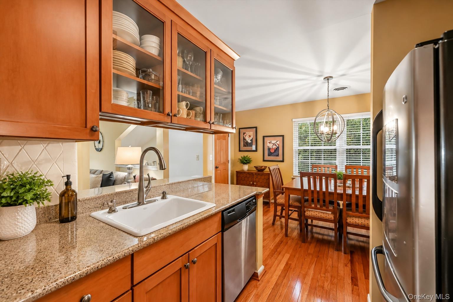 1108 Evergreen Court, Unit 65 photo 12