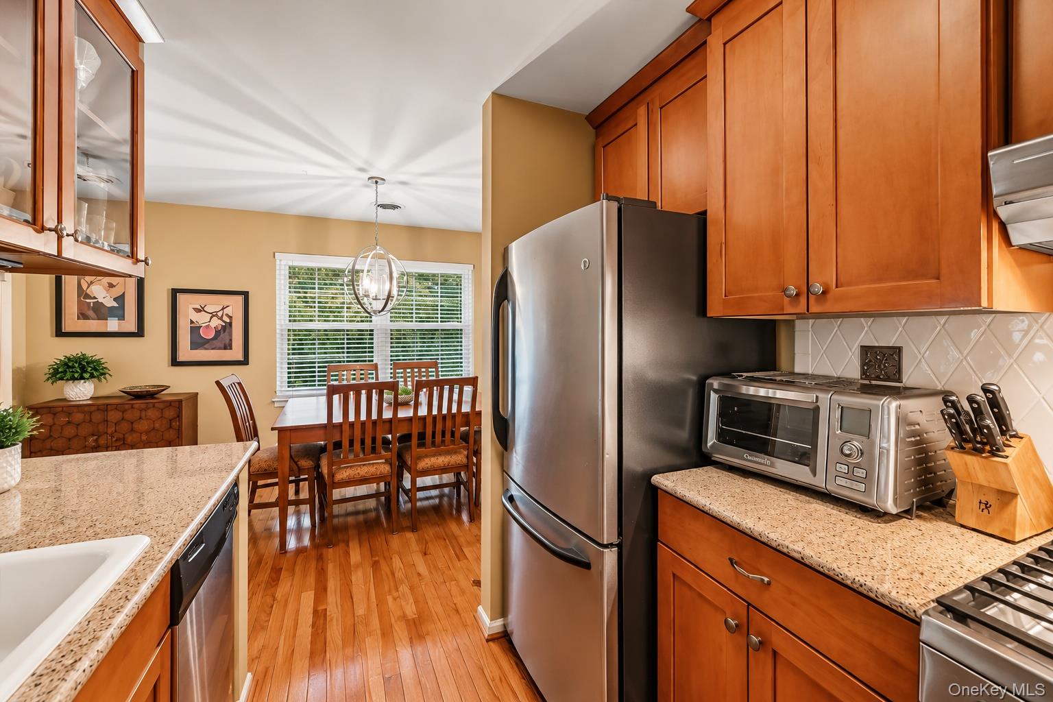 1108 Evergreen Court, Unit 65 photo 11