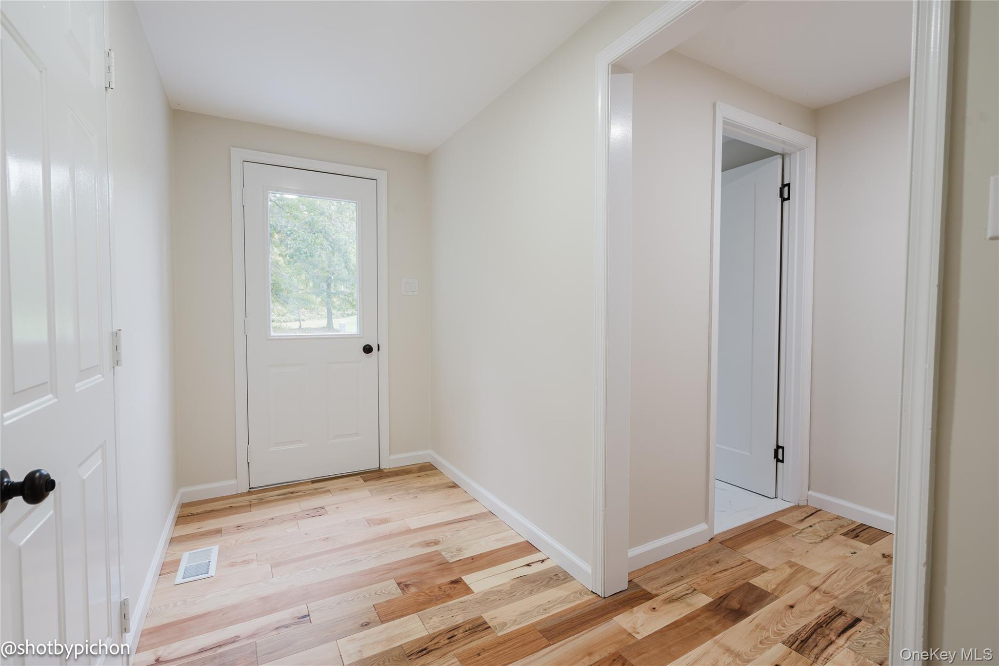 447 N Elting Corners Road – For Sale photo 16