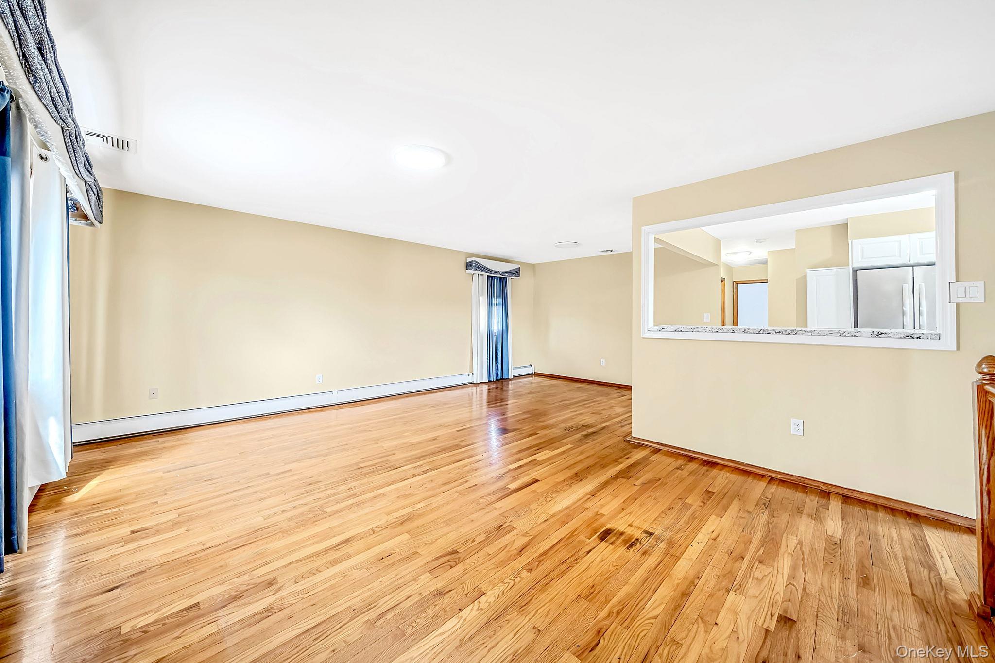 263 Commack Road – For Sale photo 9