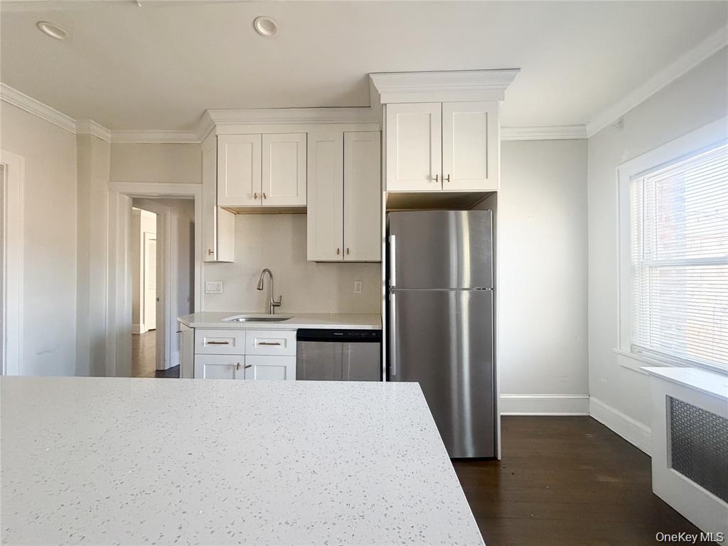 16 Minerva Place, Unit 1C