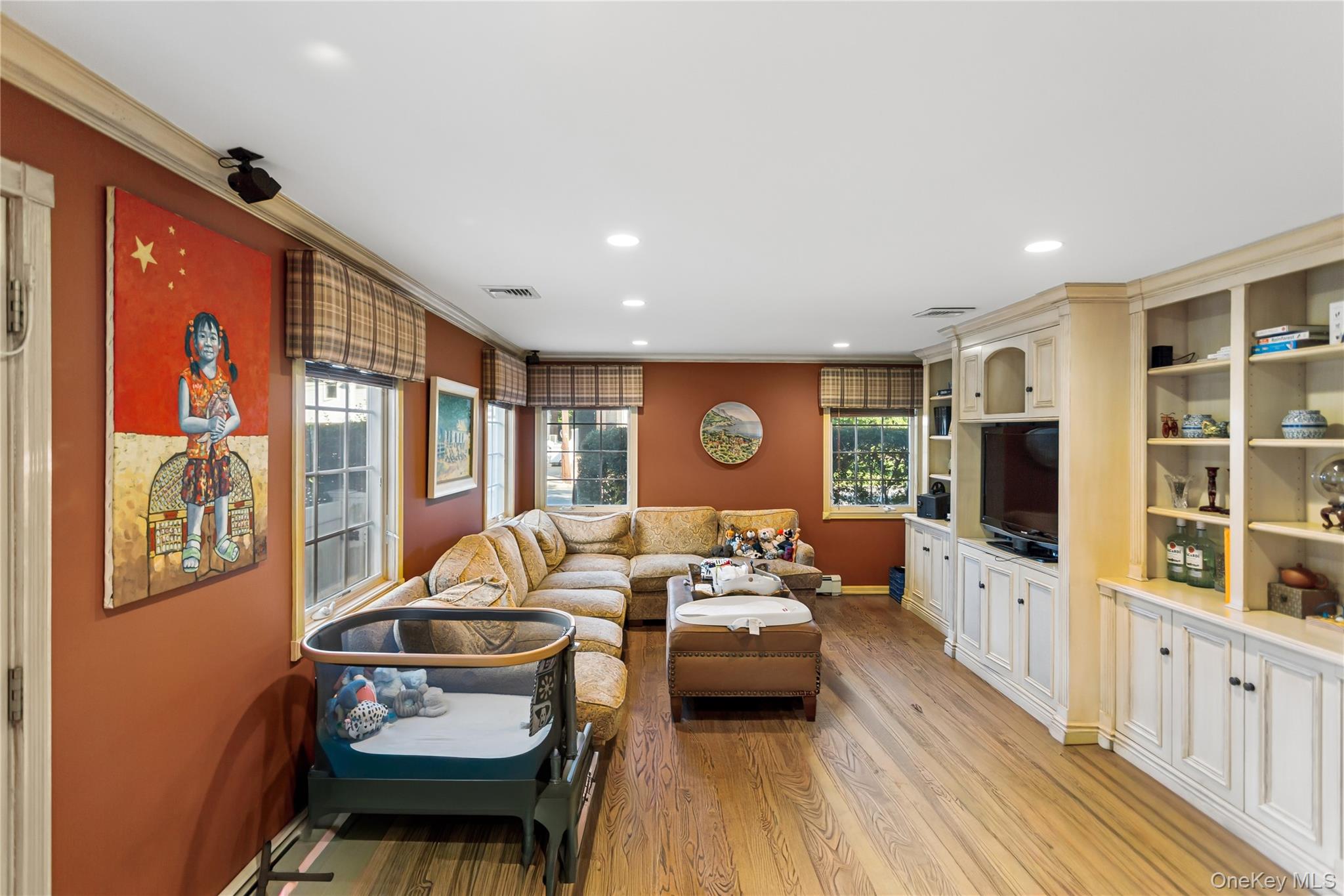203 Regent Drive – For Sale photo 16