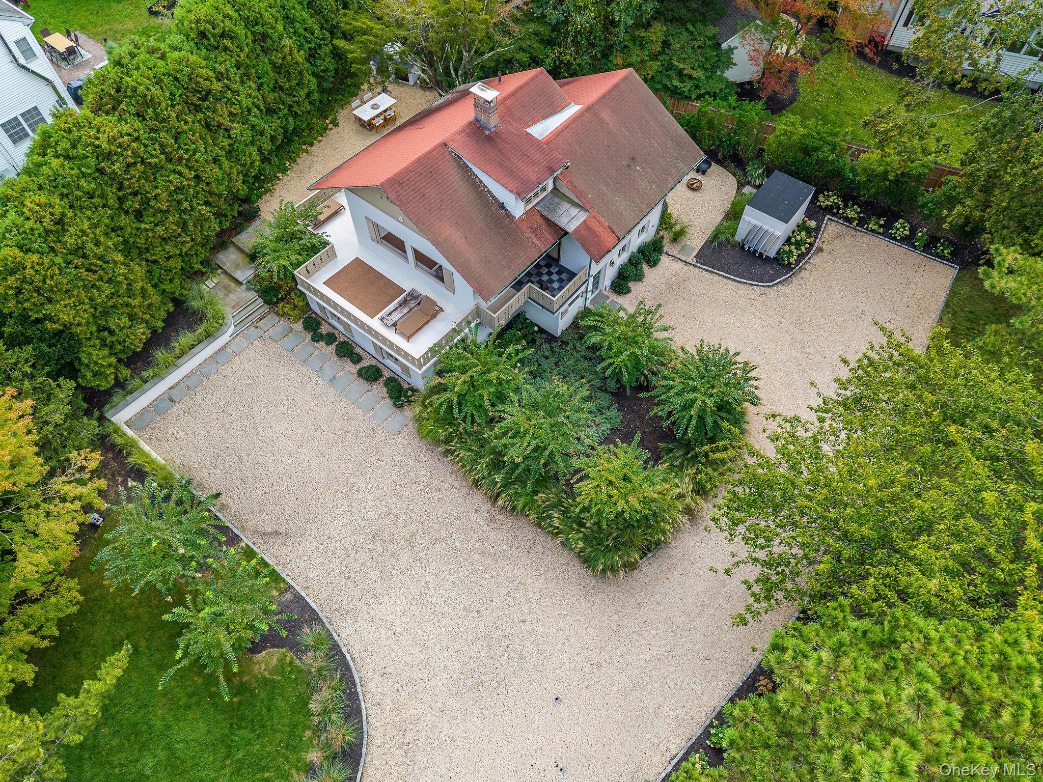 61 Hill Street East – For Sale photo 39