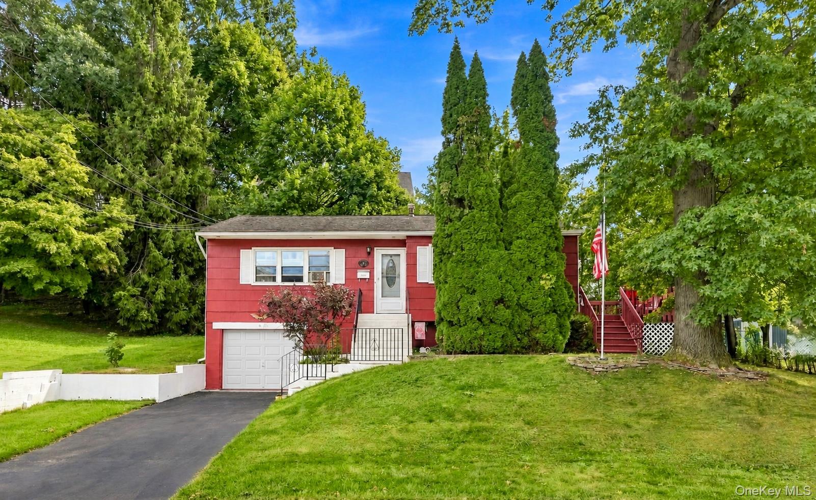20 Heaney Drive – For Sale