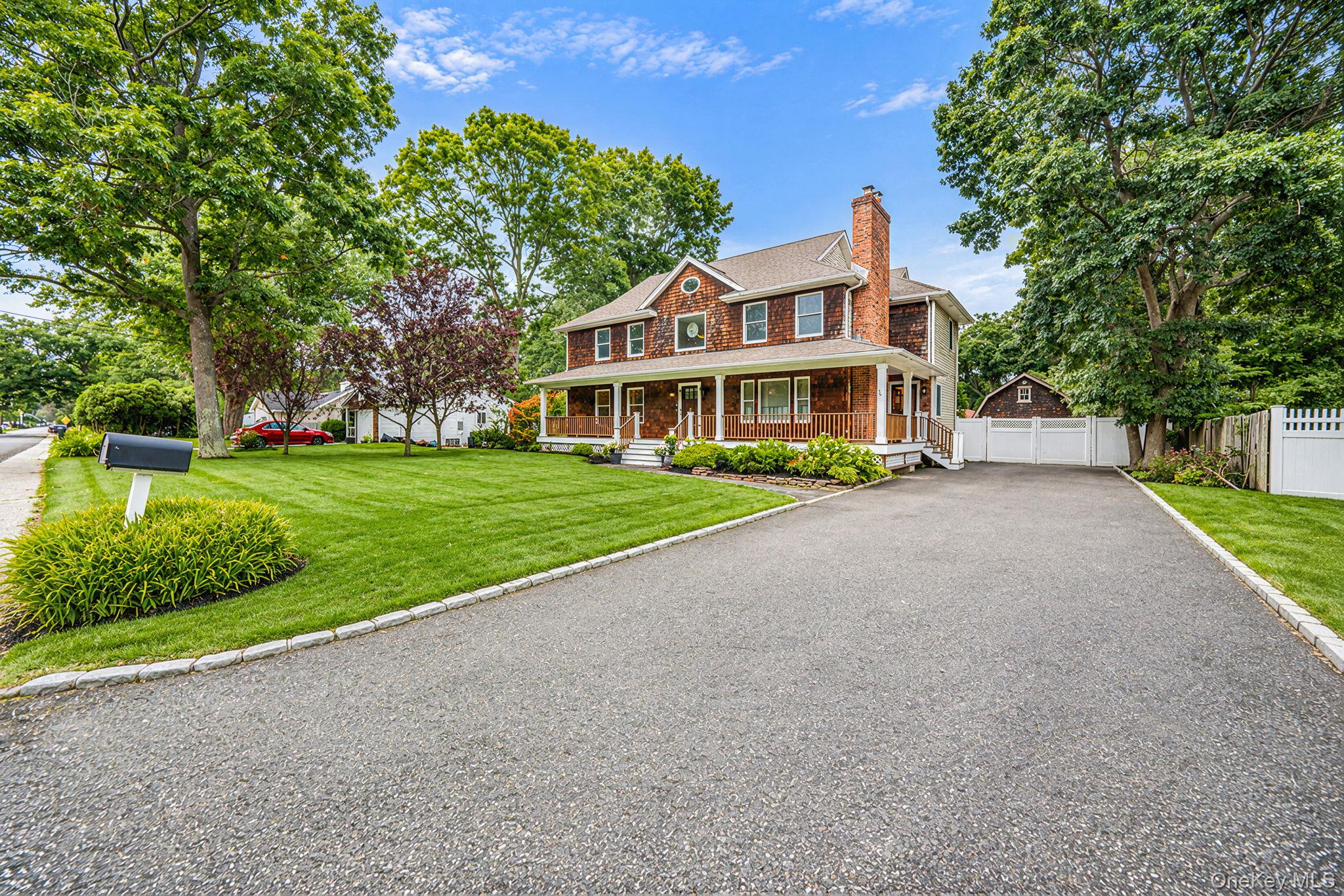 17 Mayfield Drive – For Sale photo 2