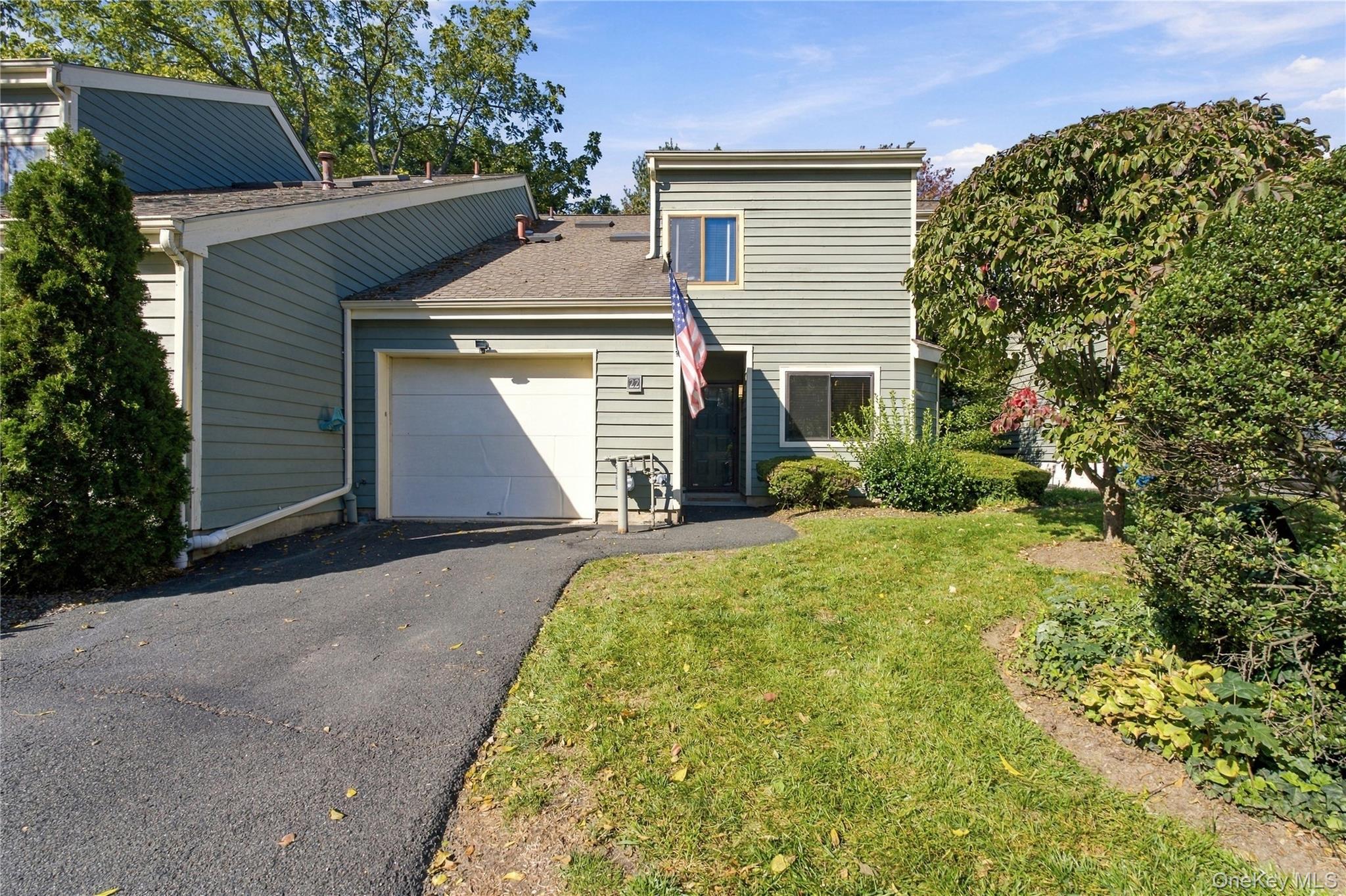 22 Village Green – For Sale photo 26