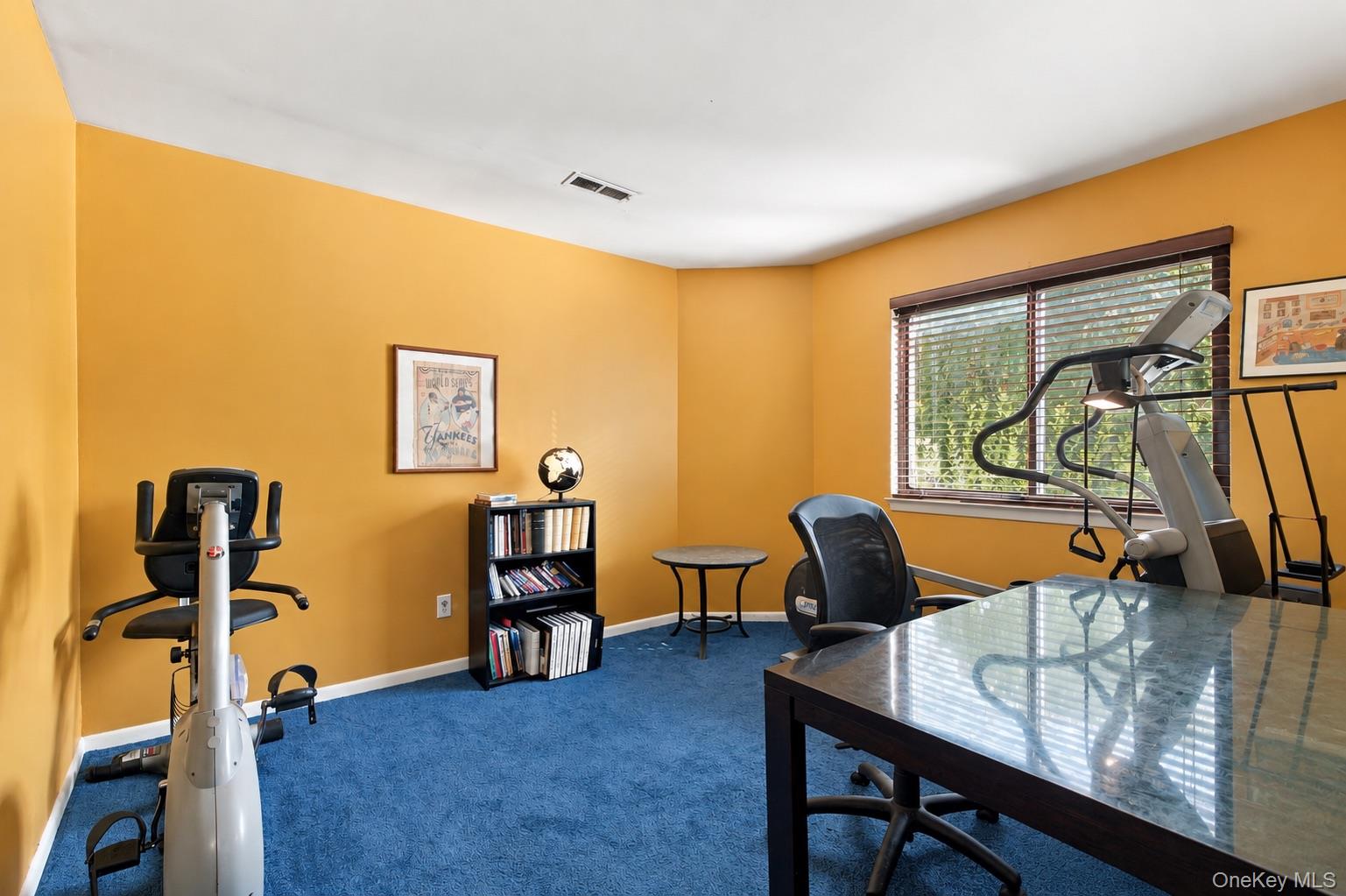 22 Village Green – For Sale photo 21