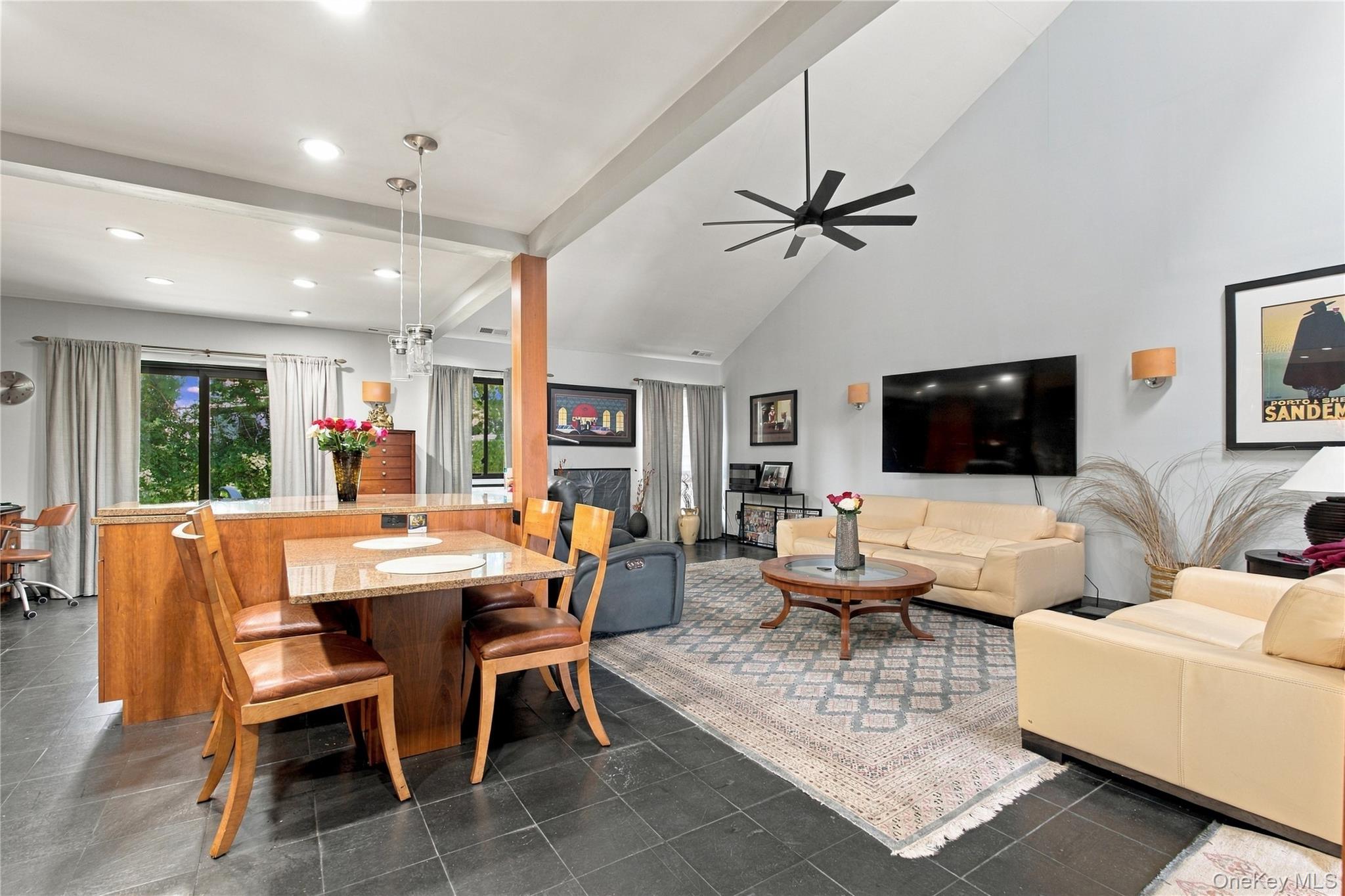 22 Village Green – For Sale photo 6