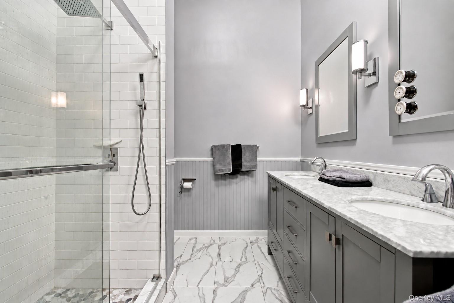 22 Village Green – For Sale photo 15