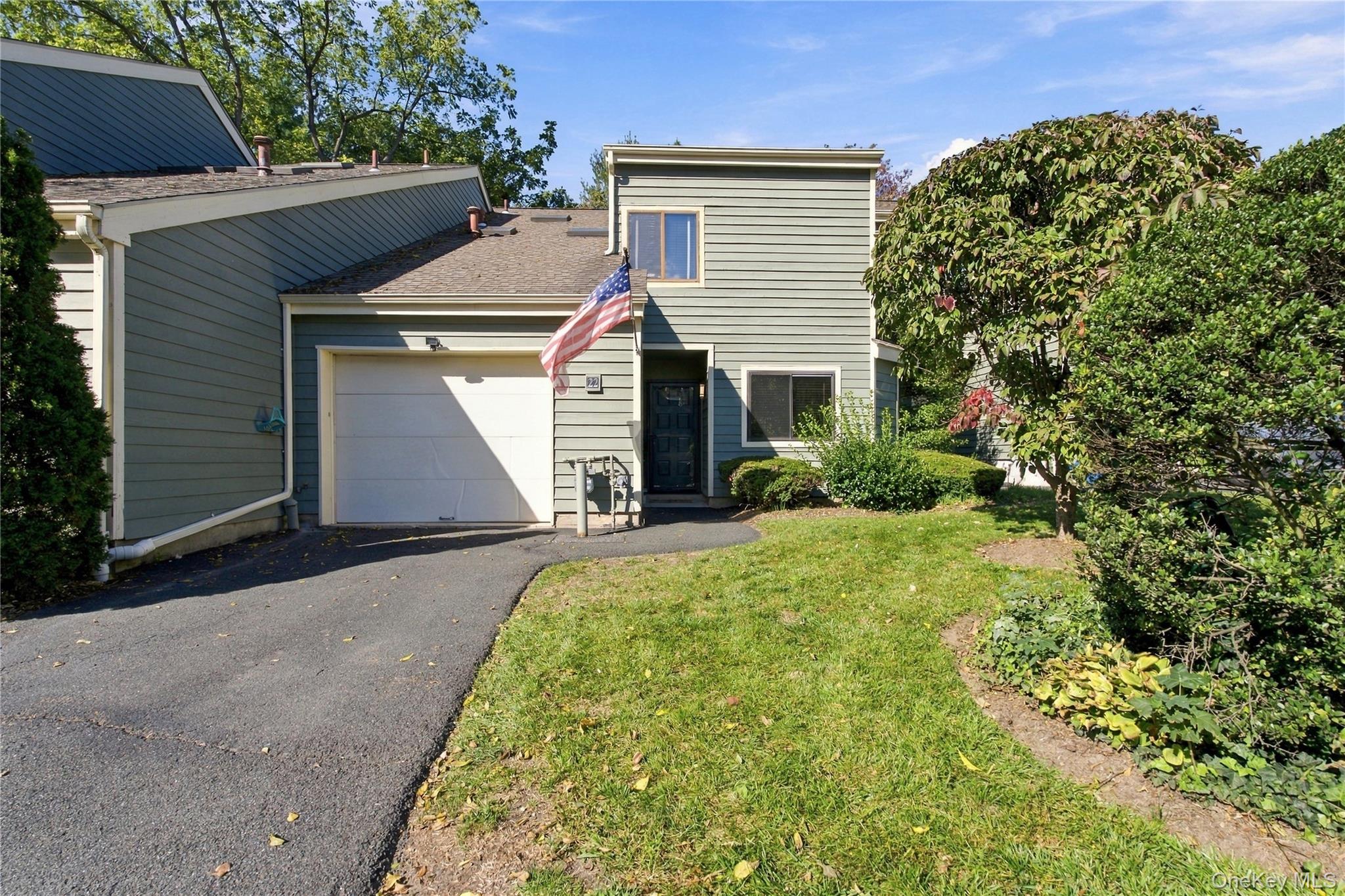 22 Village Green – For Sale