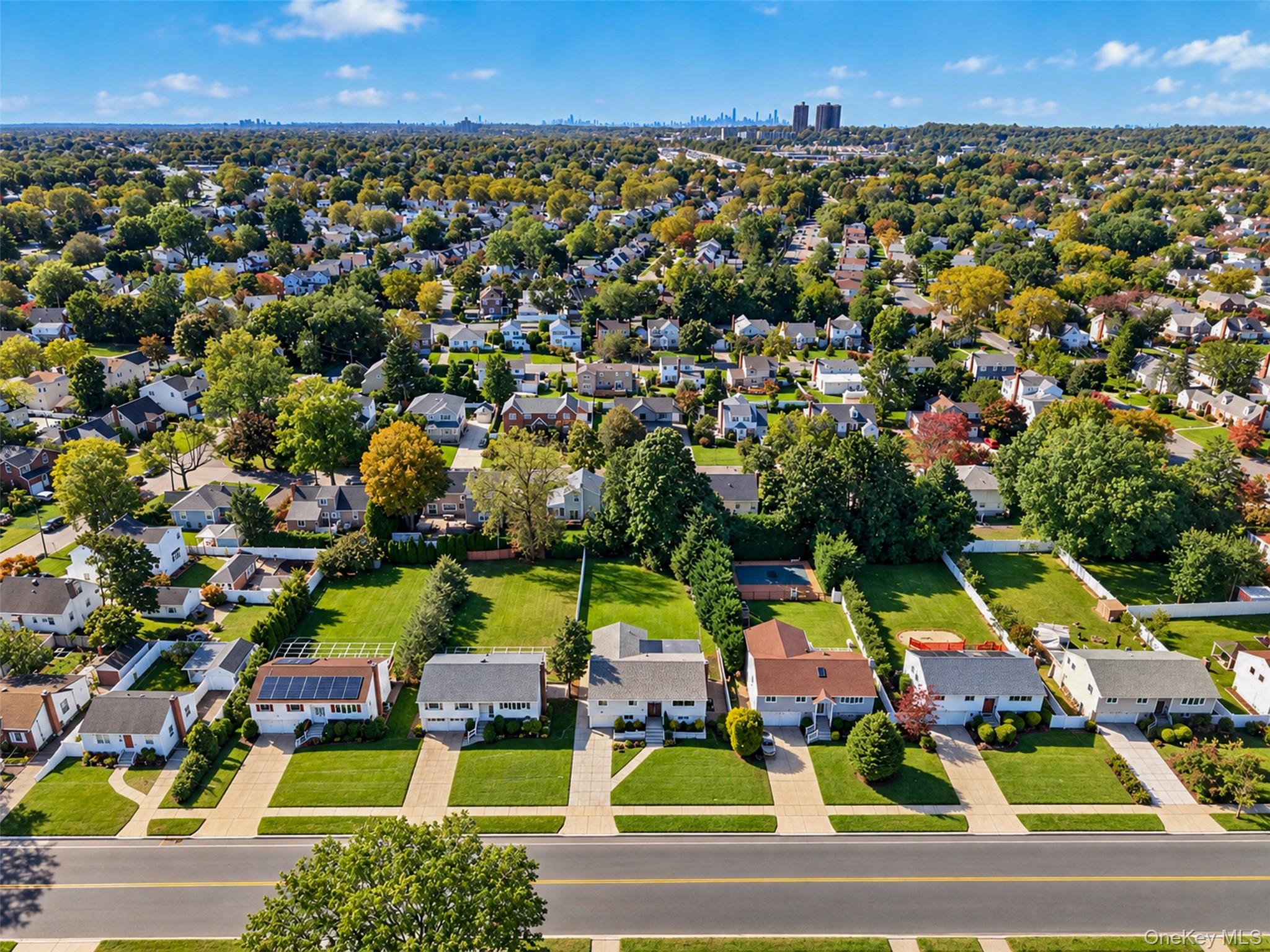 1059 Denton Avenue – For Sale photo 14