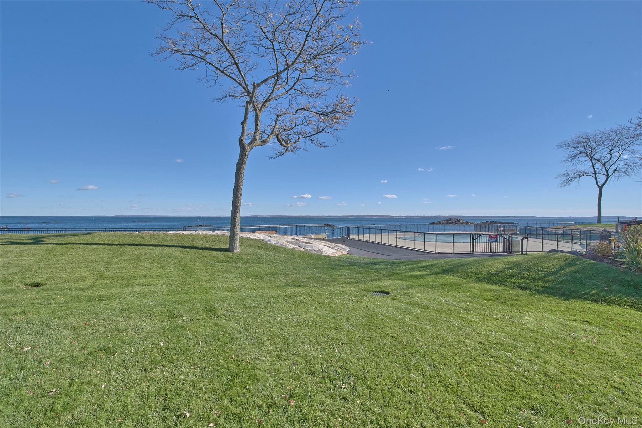77 Waters Edge – For Rent photo 31