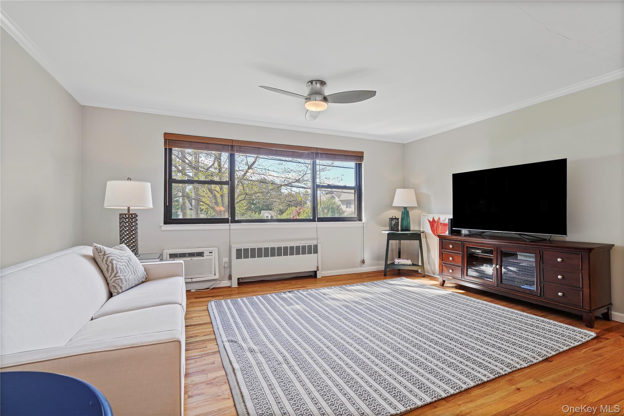 125 Beacon Hill Drive, Unit F-11 photo 9