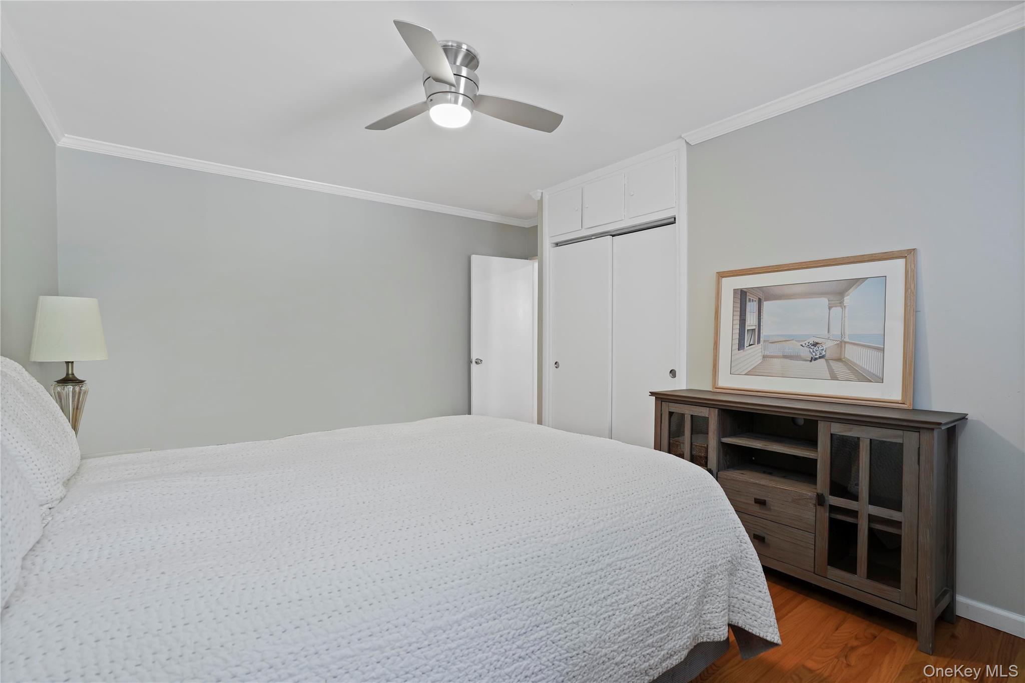 125 Beacon Hill Drive, Unit F-11 photo 11