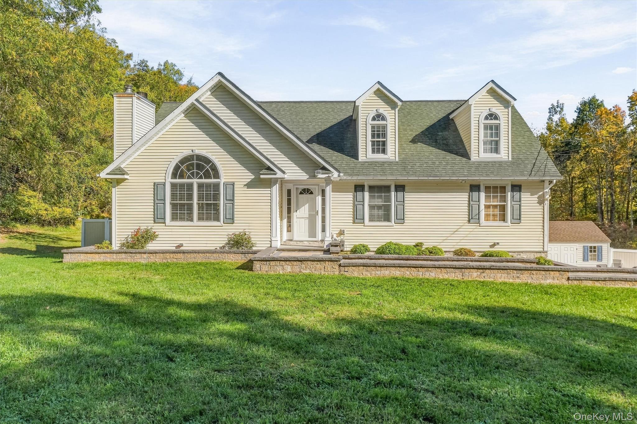 46 Leslie Road – For Sale