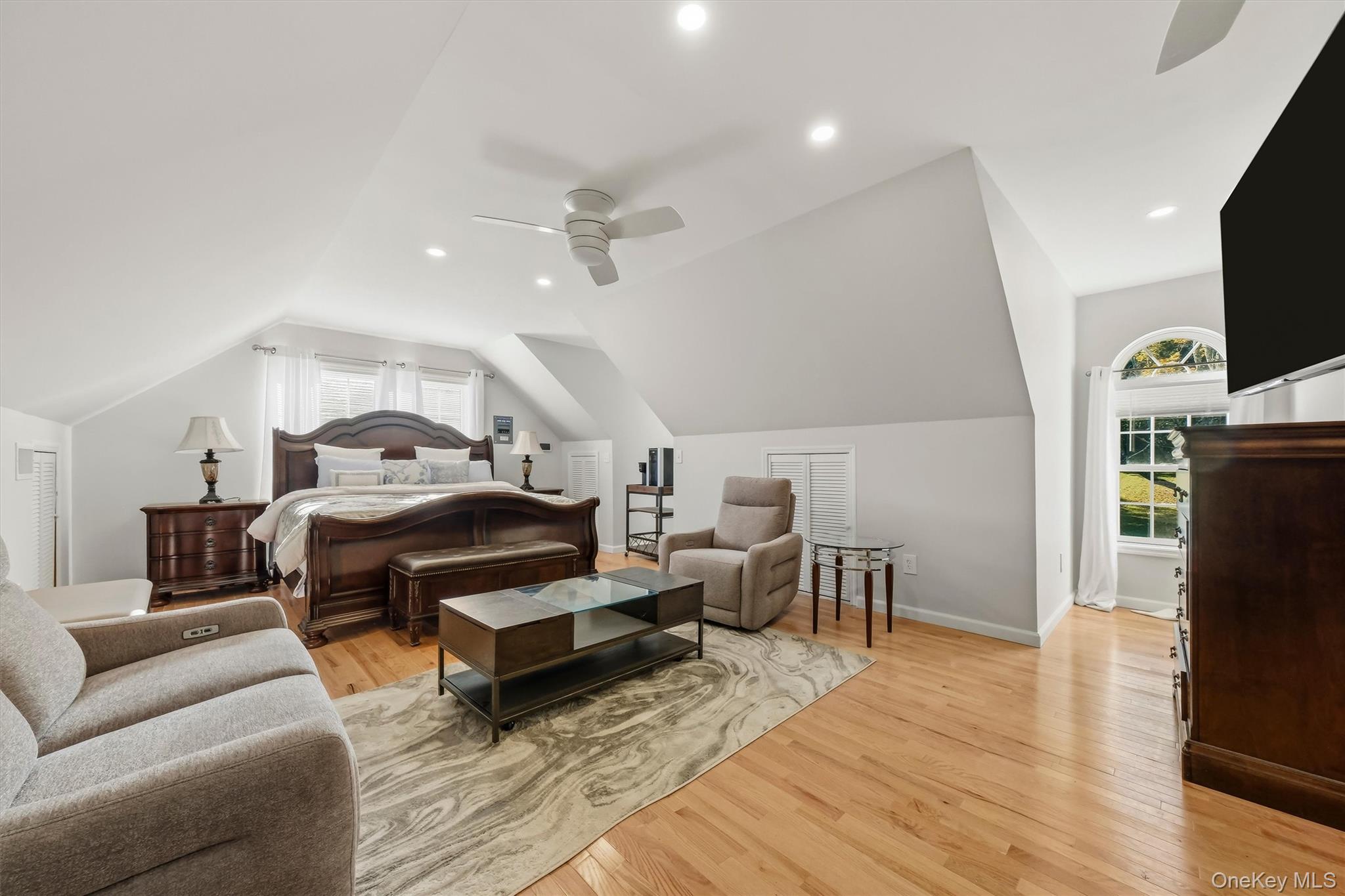 46 Leslie Road – For Sale photo 20