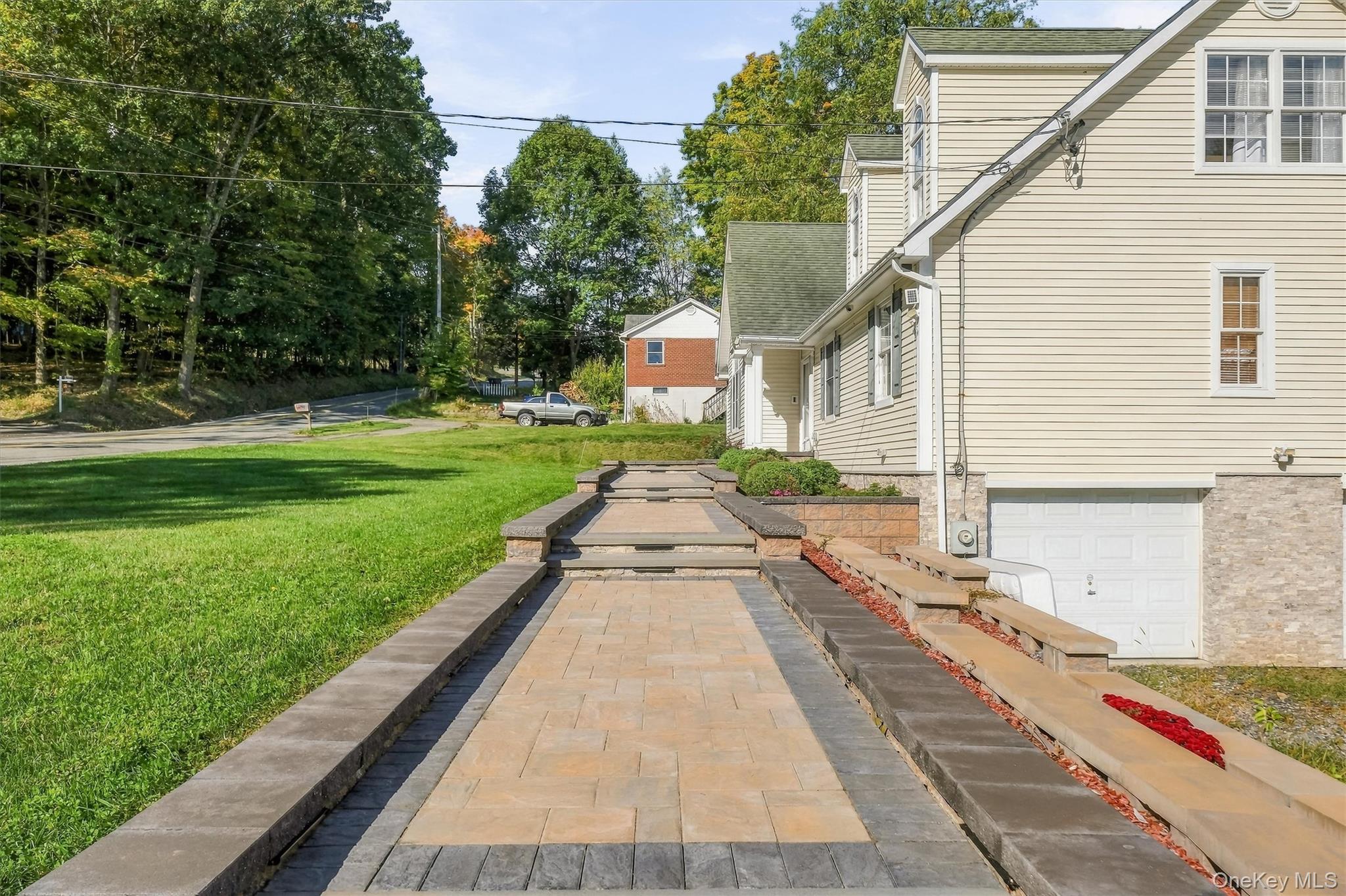 46 Leslie Road – For Sale photo 2