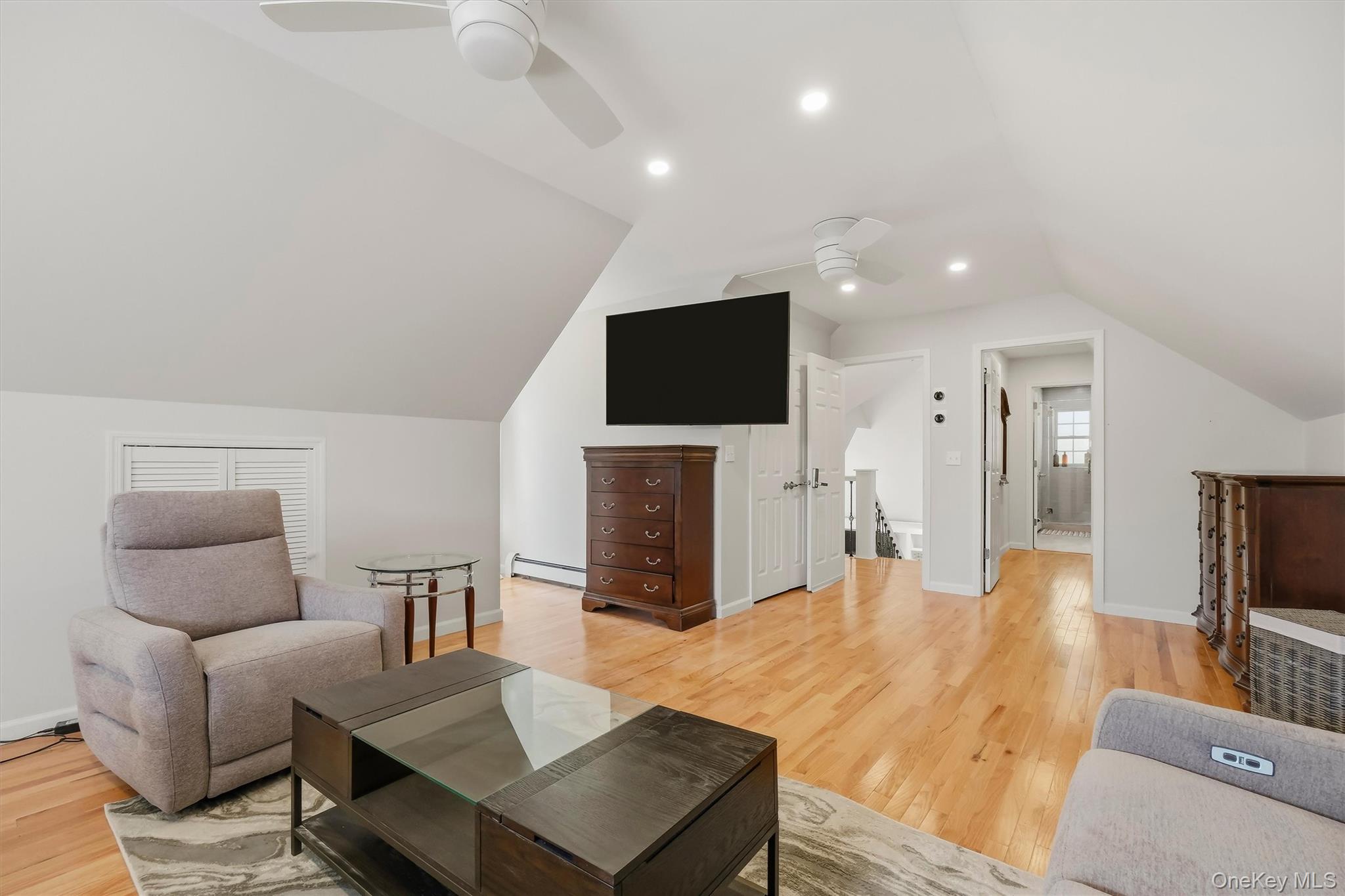 46 Leslie Road – For Sale photo 22