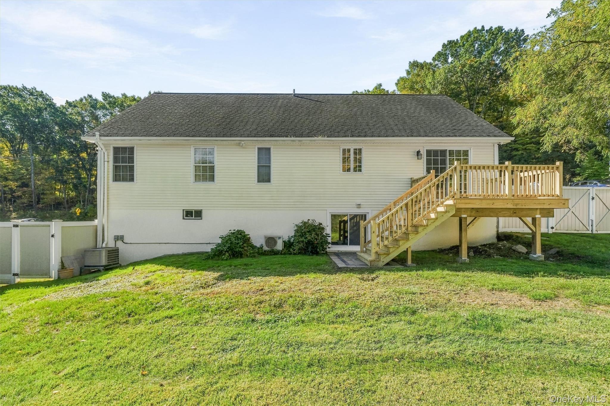 46 Leslie Road – For Sale photo 33