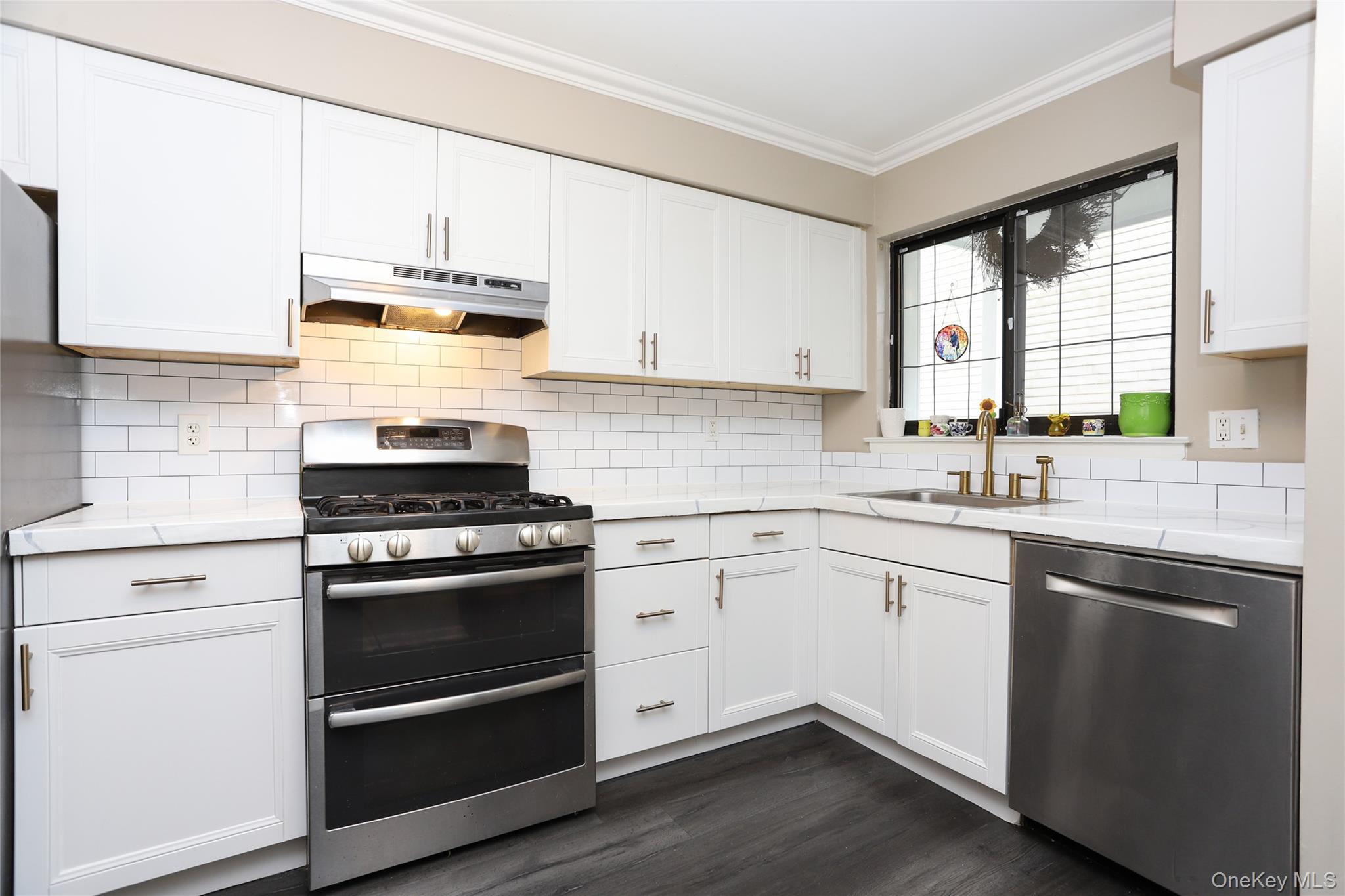 50 Park Drive – For Sale photo 3