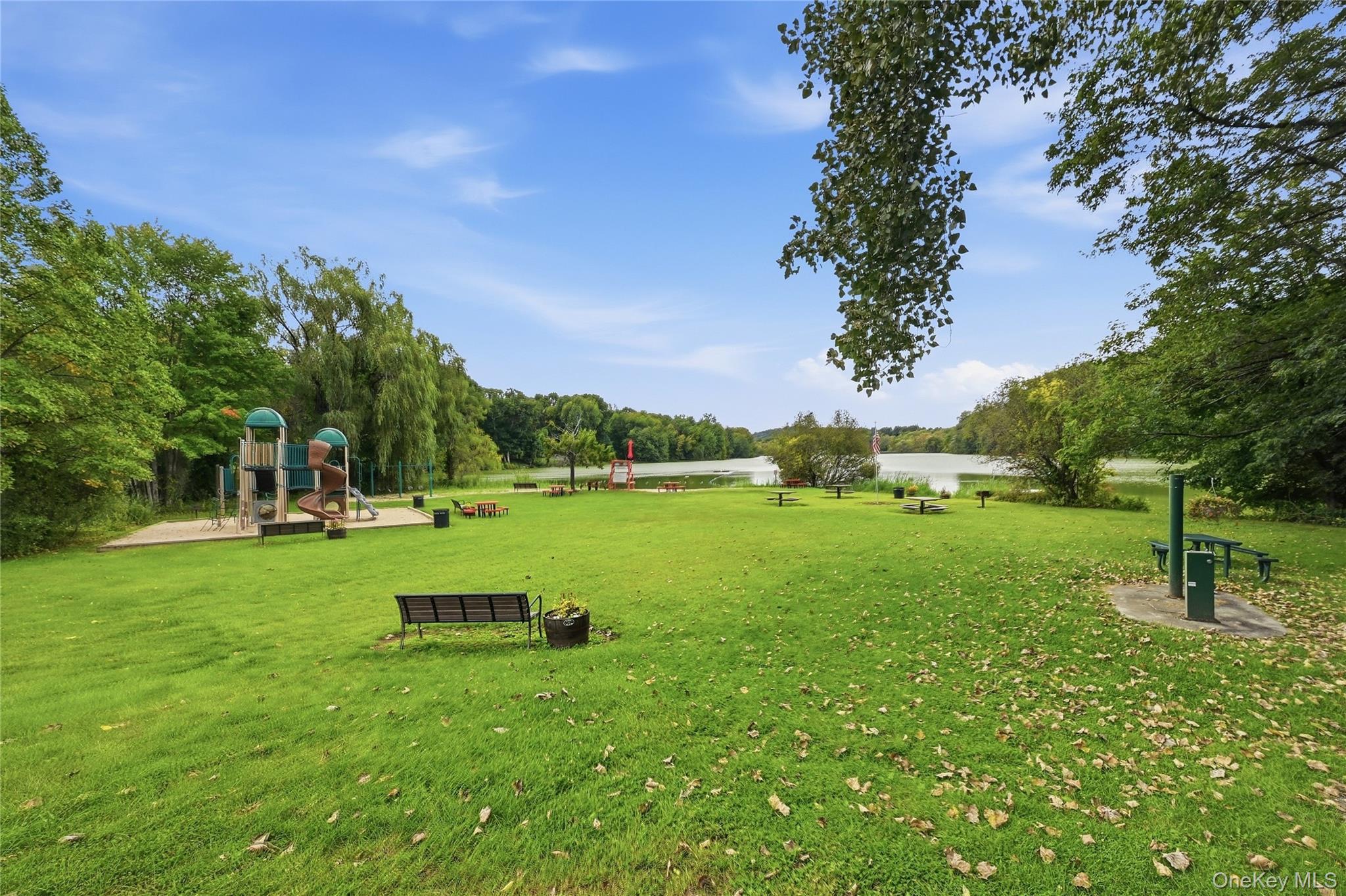 10 Albion Oval – For Sale photo 33