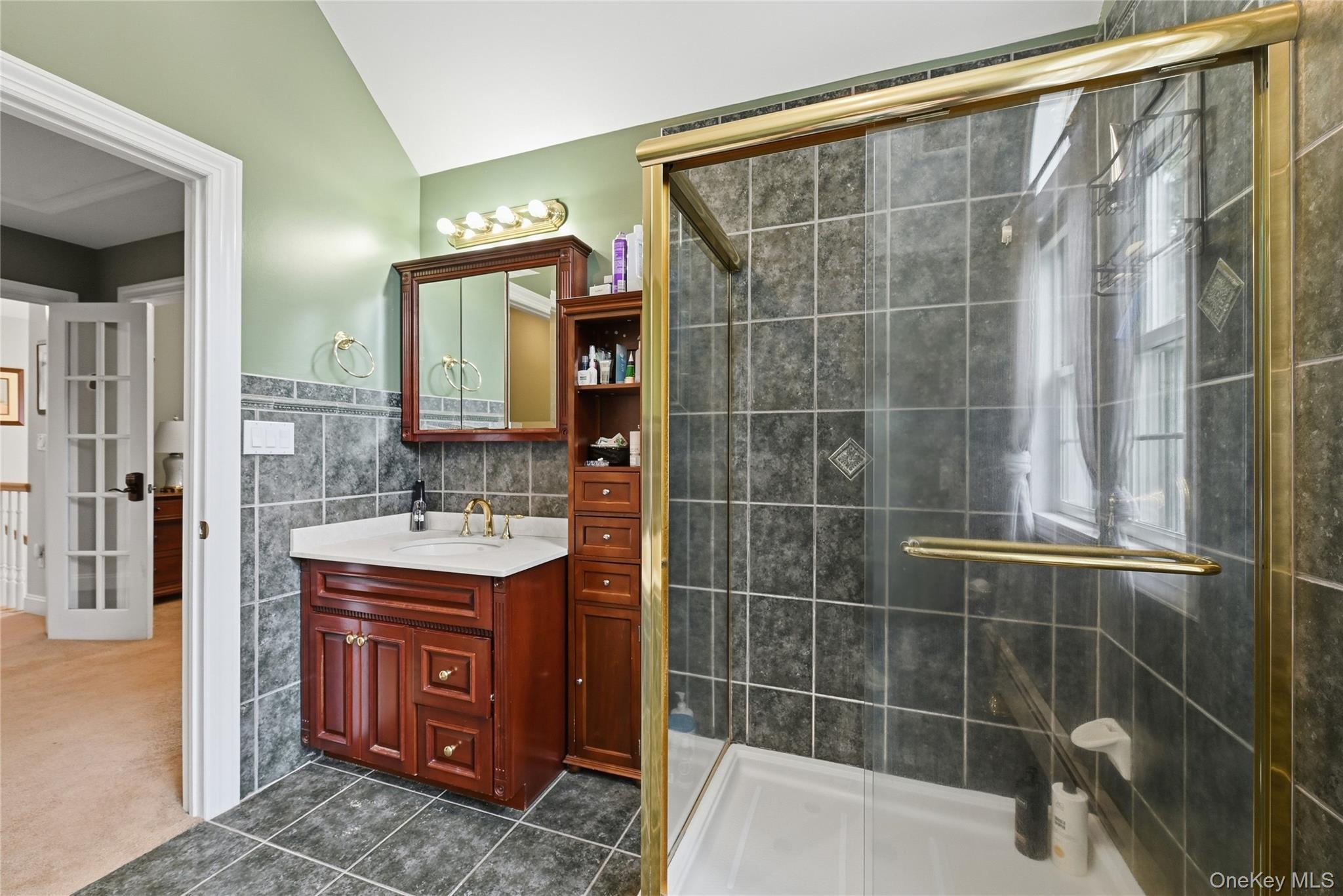10 Albion Oval – For Sale photo 16