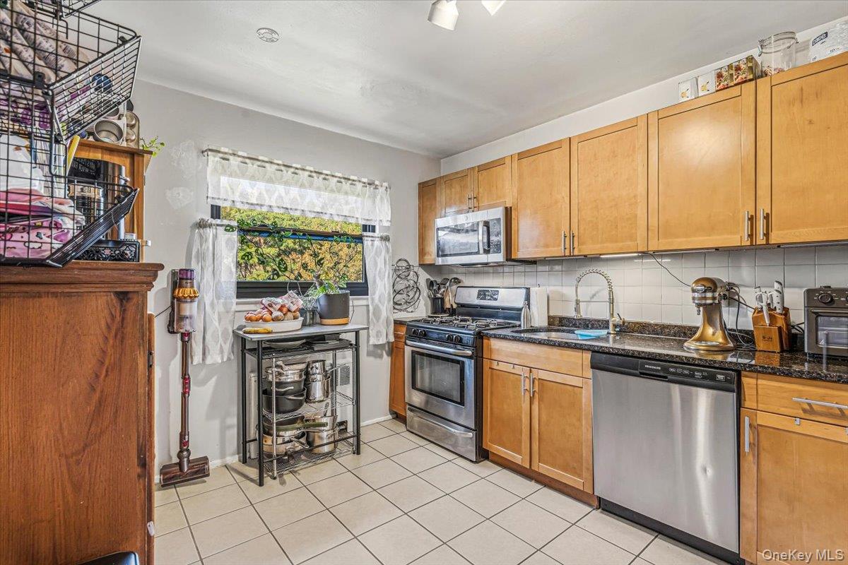 73-63 217th Street, Unit 359B2 photo 10