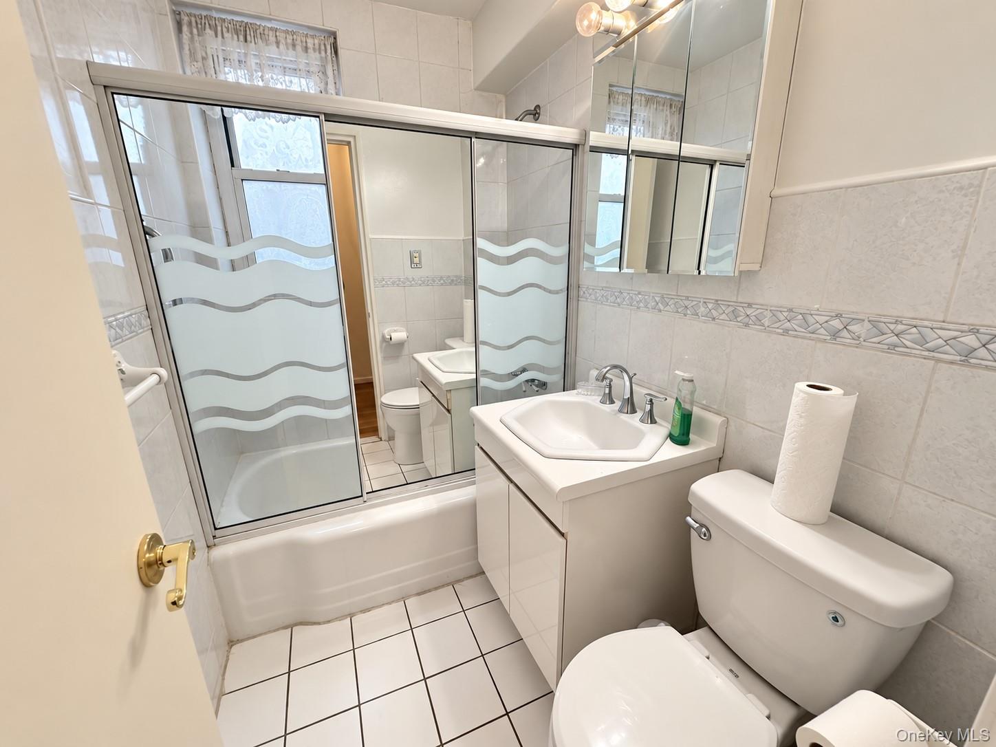 209-15 18th Avenue, Unit 6F photo 27